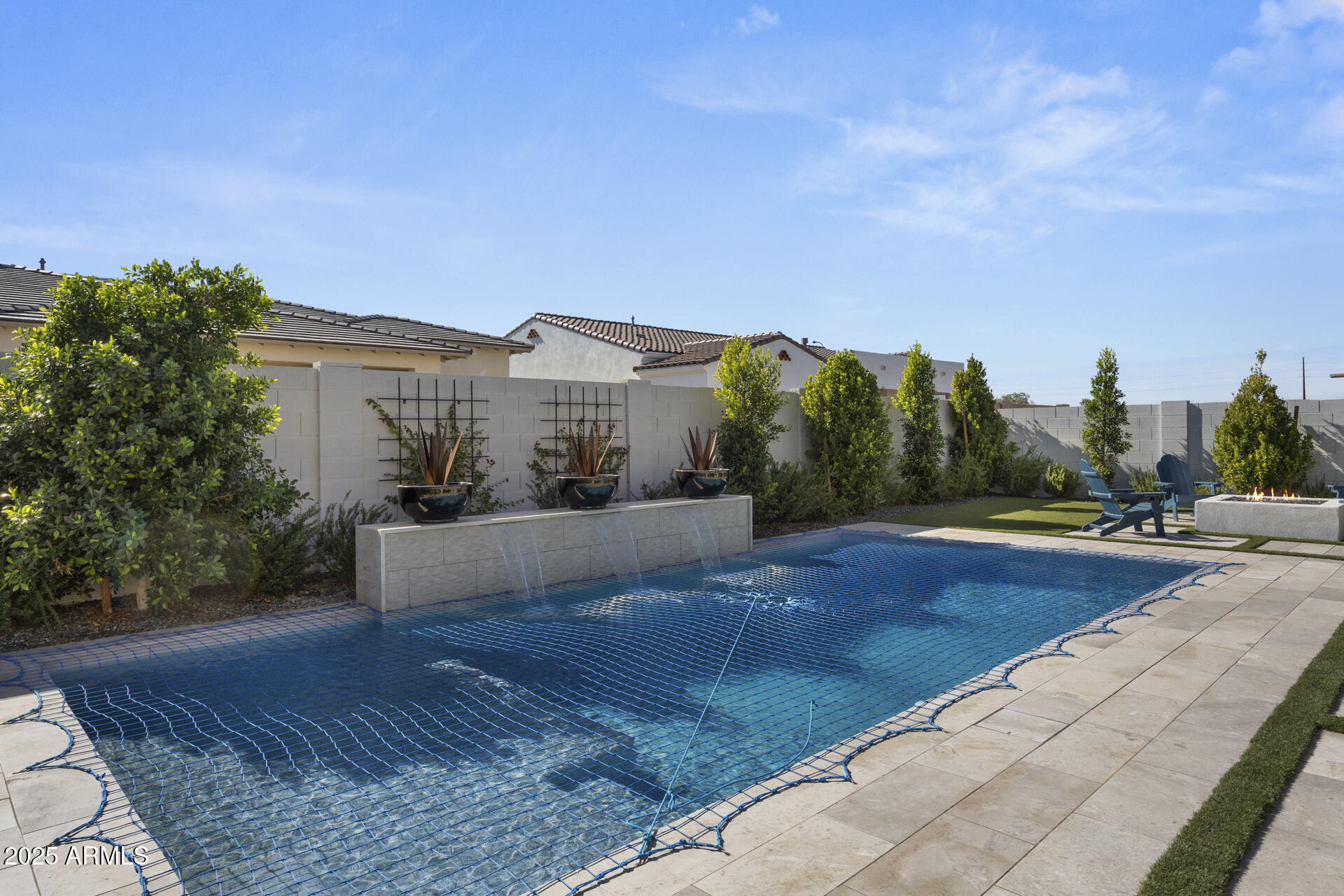 2153 E CHERRYWOOD Place