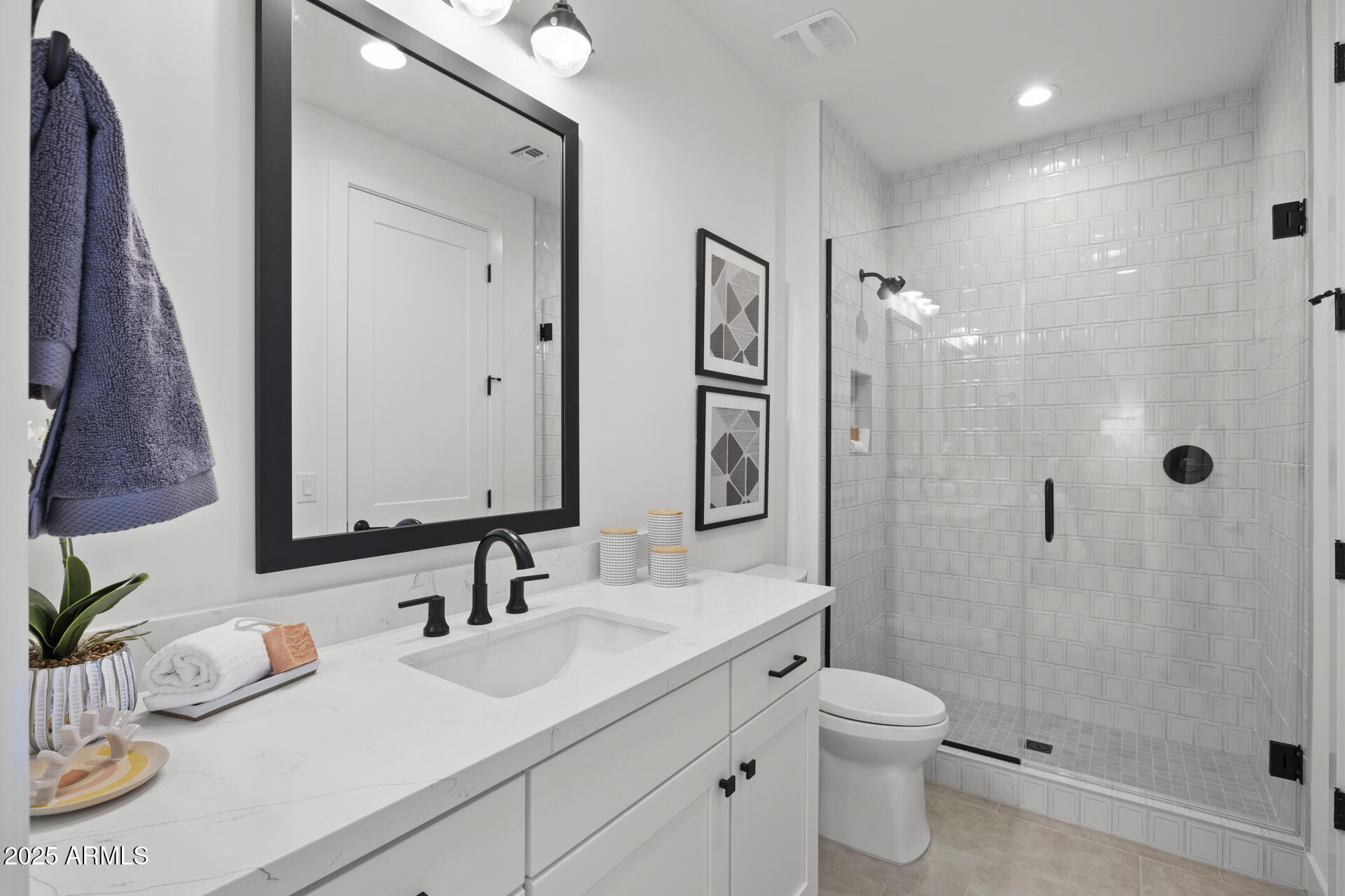 2153 E CHERRYWOOD Place