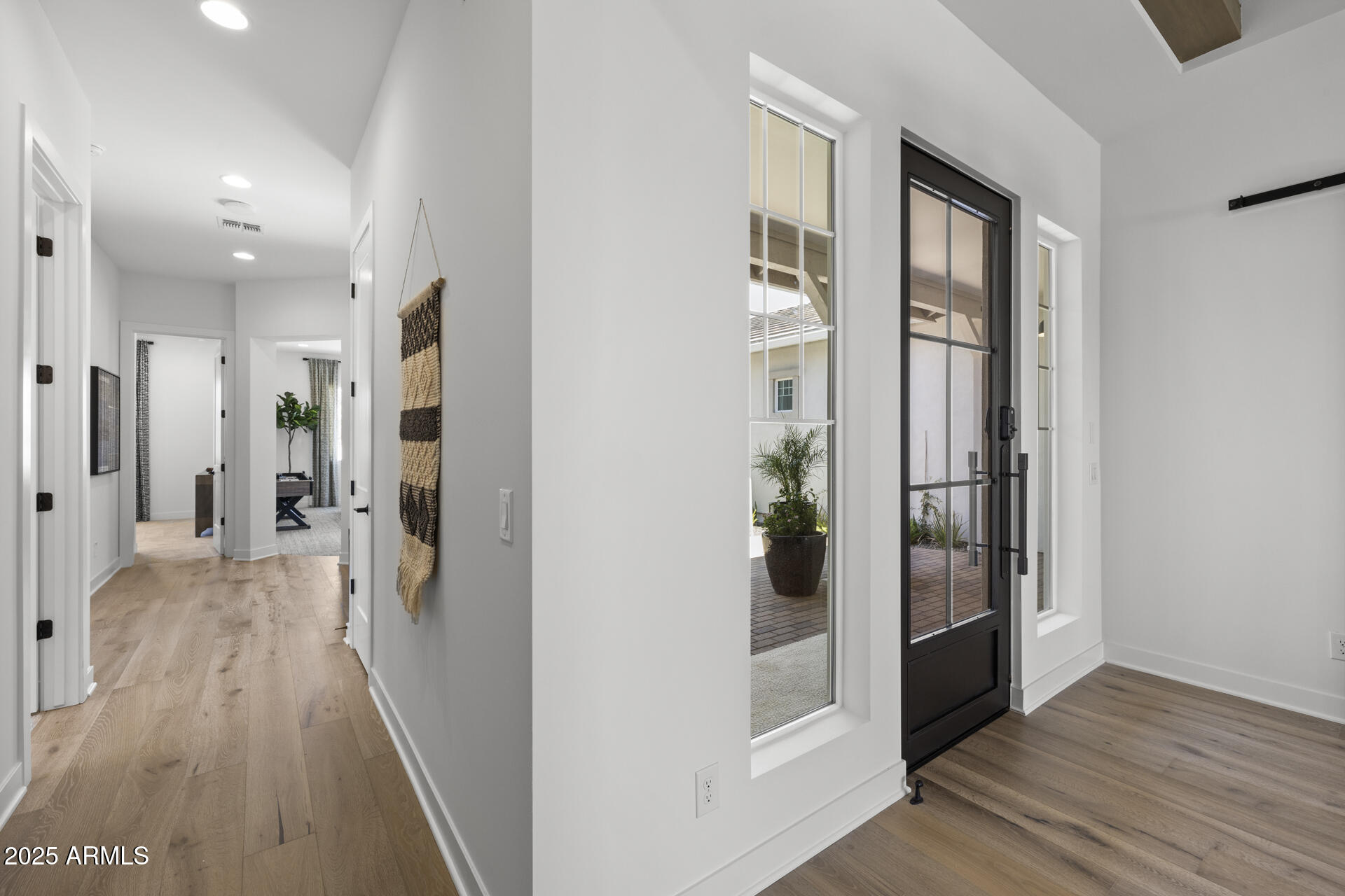 2153 E CHERRYWOOD Place