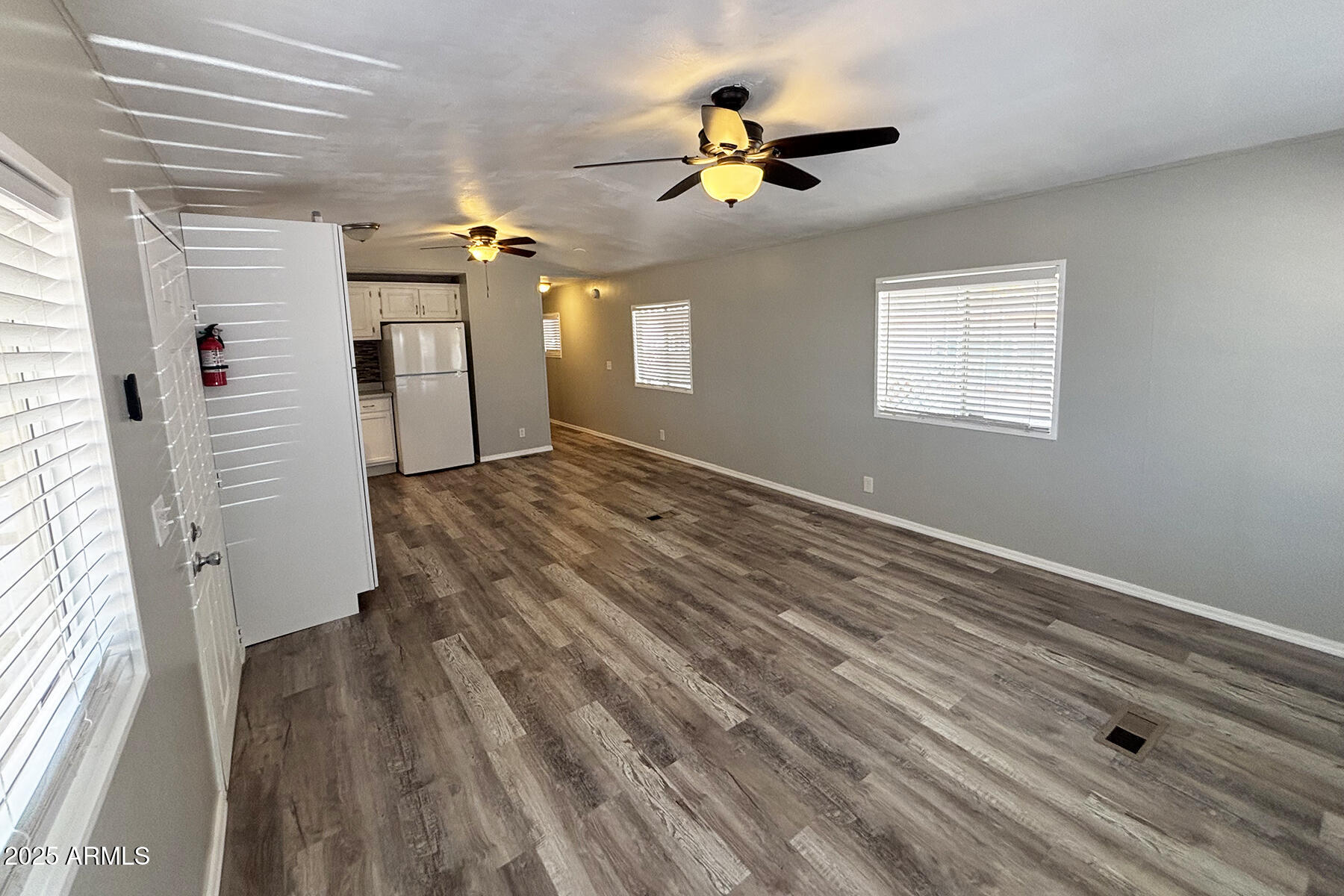 10122 E ILLINI Street, 5