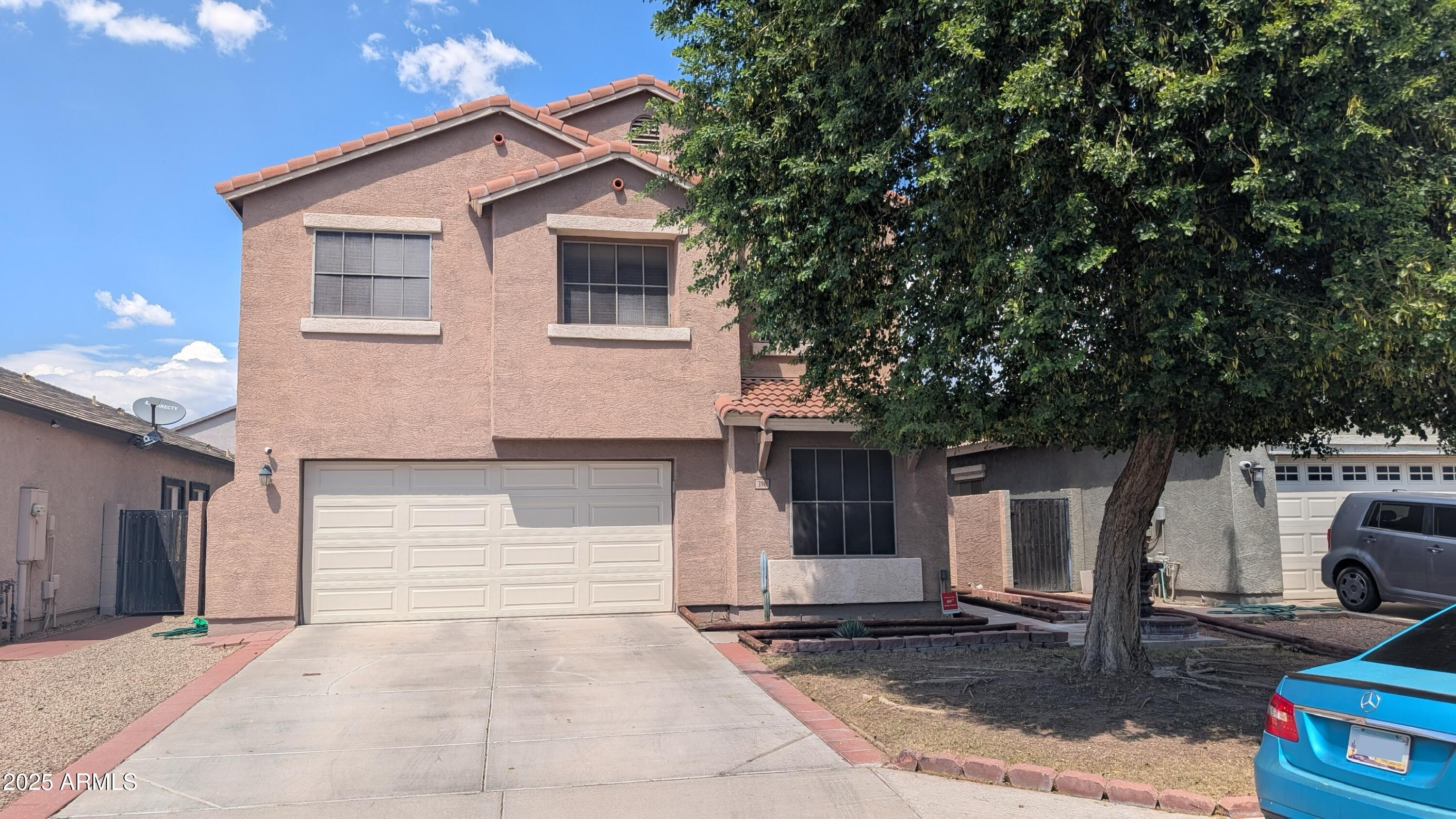 396 E MADDISON Street