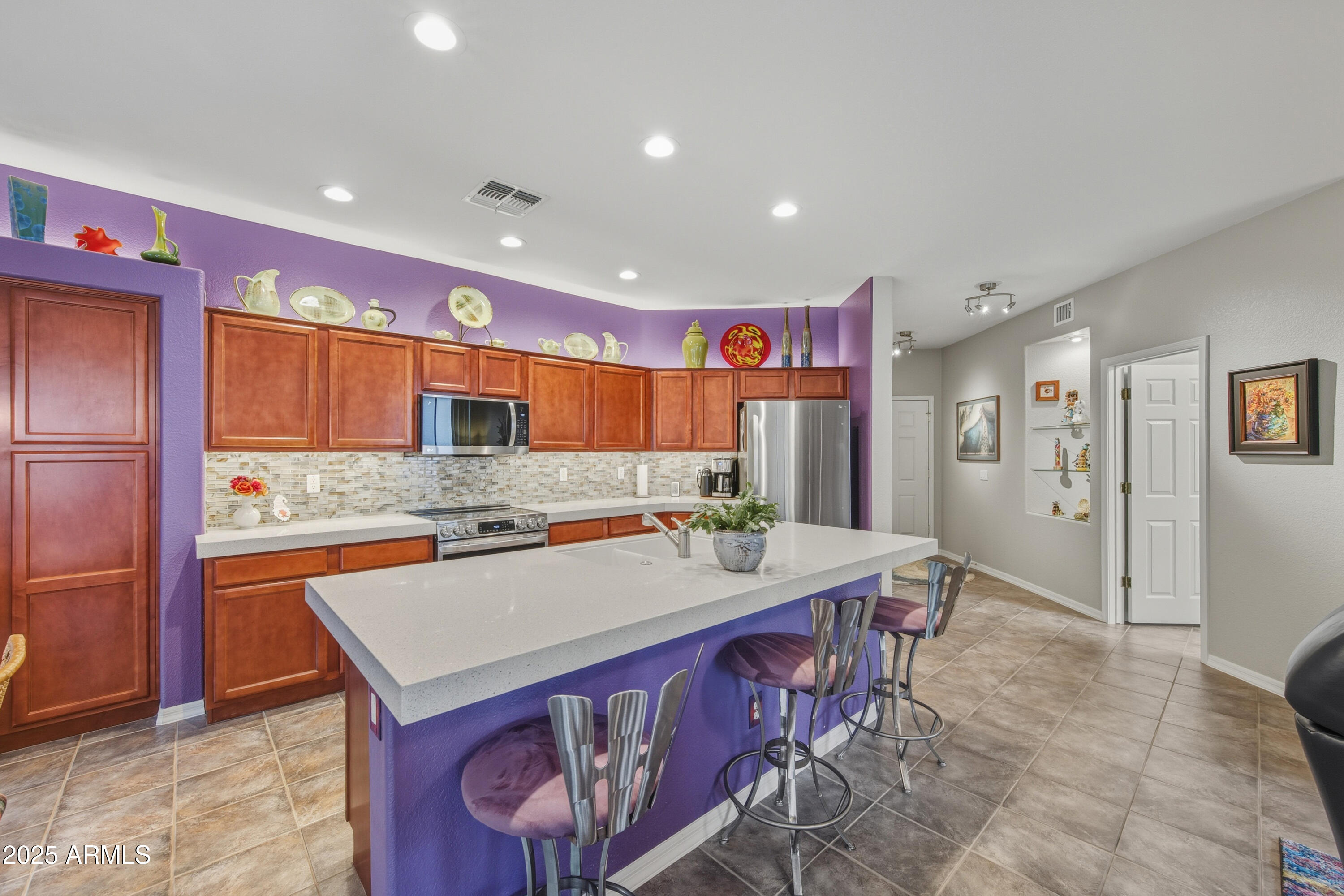 4701 E NIGHTINGALE Lane