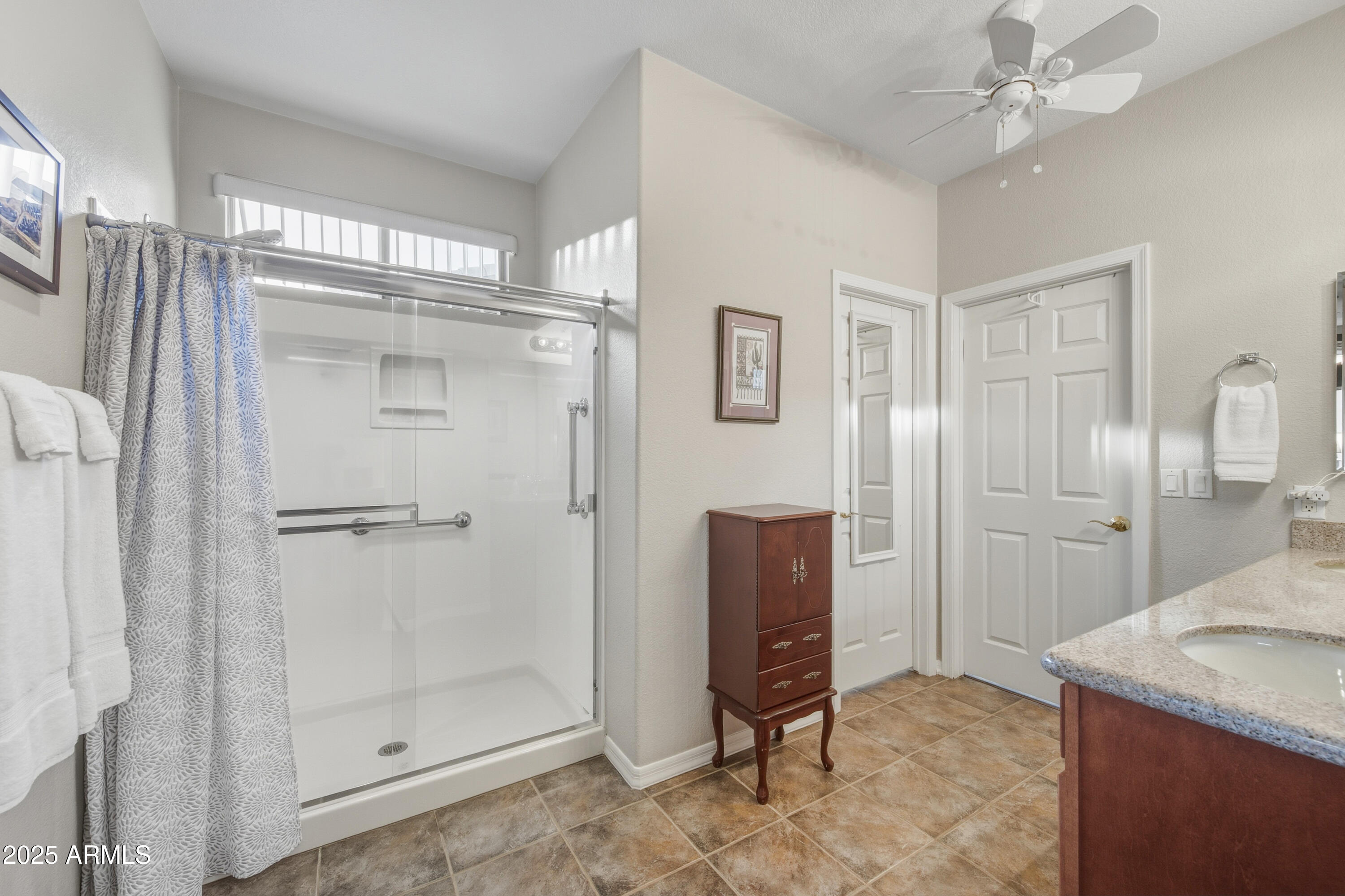 4701 E NIGHTINGALE Lane