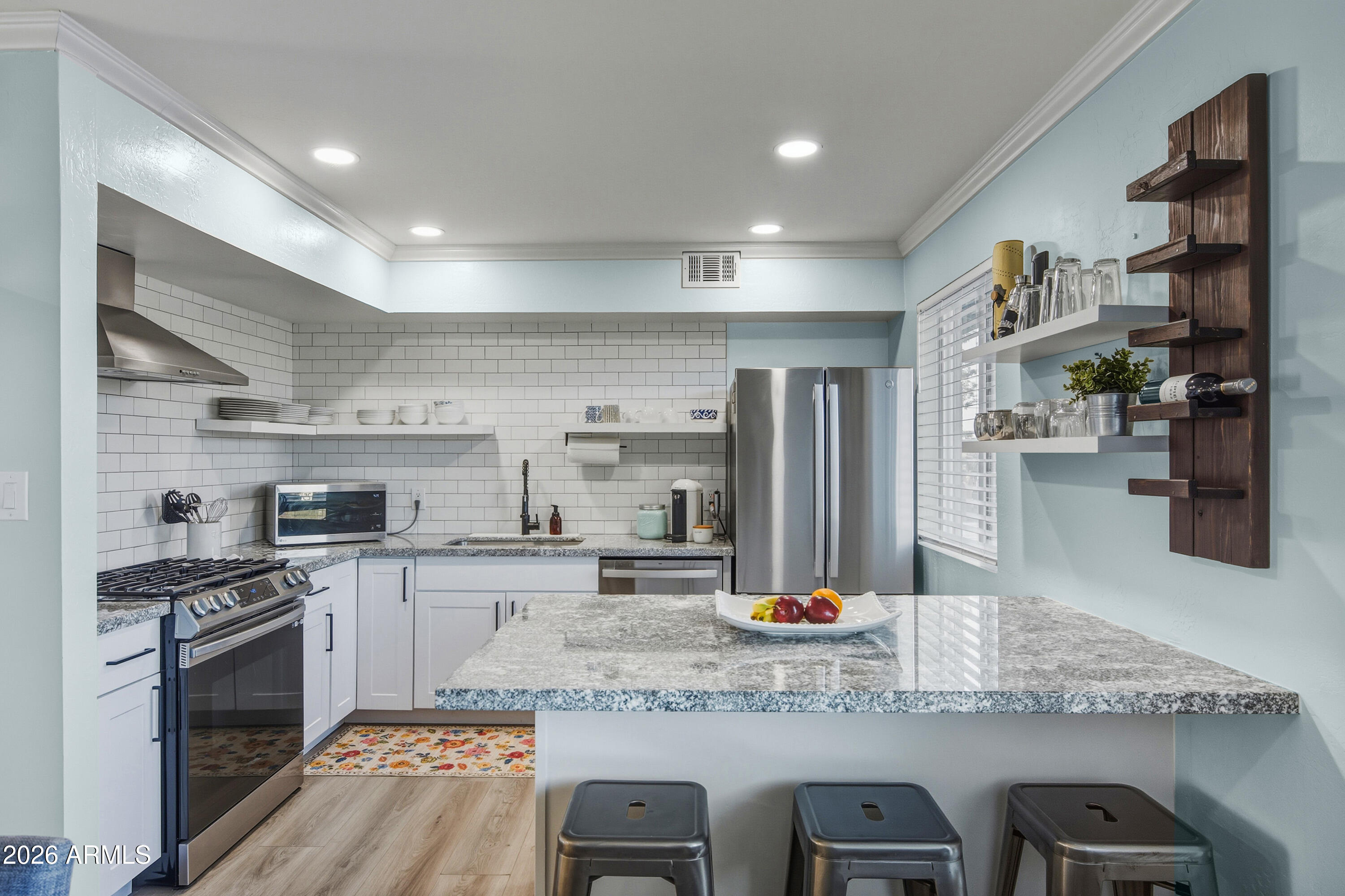 7141 N 16TH Street 209