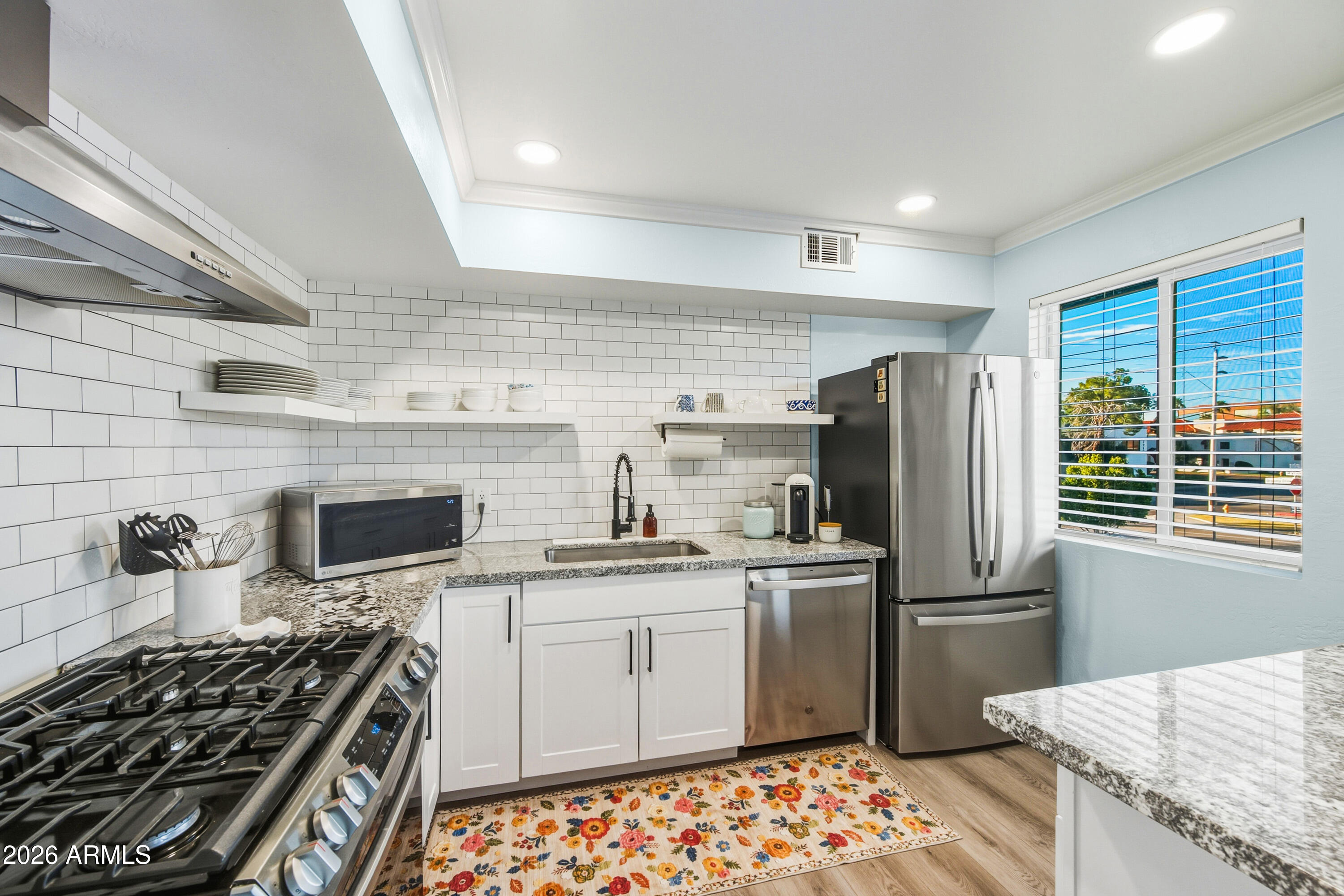 7141 N 16TH Street 209