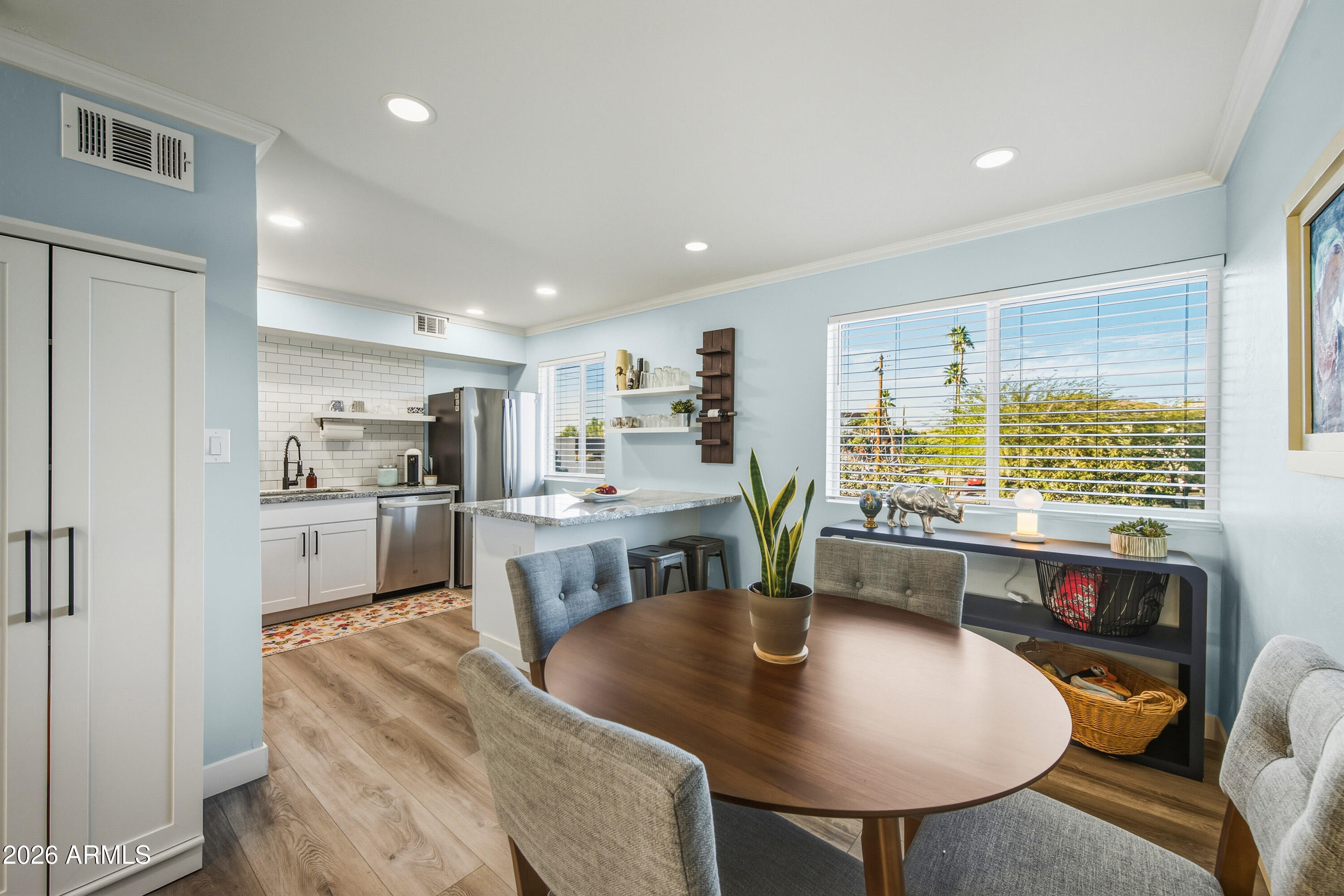 7141 N 16TH Street 209