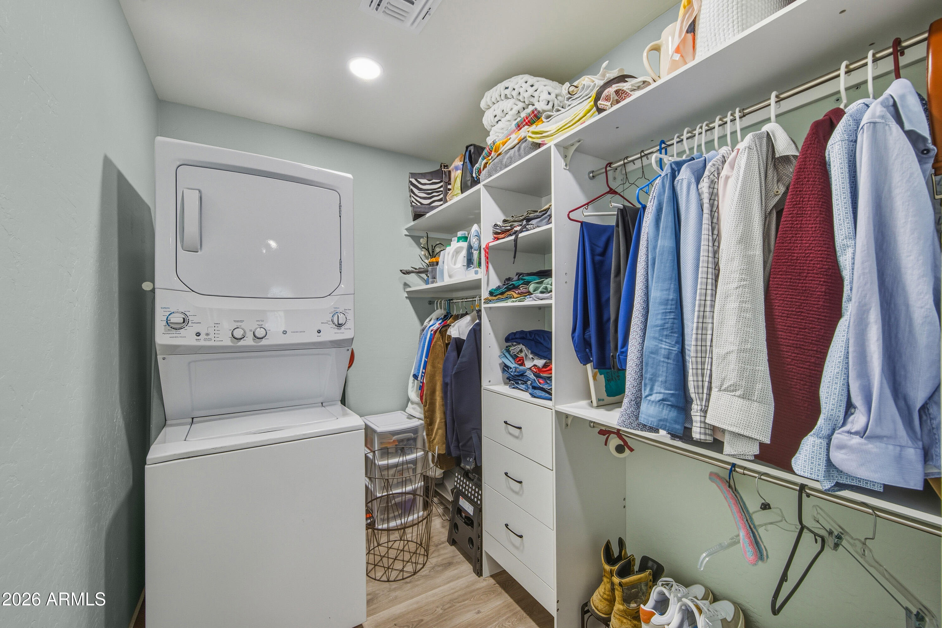 7141 N 16TH Street 209