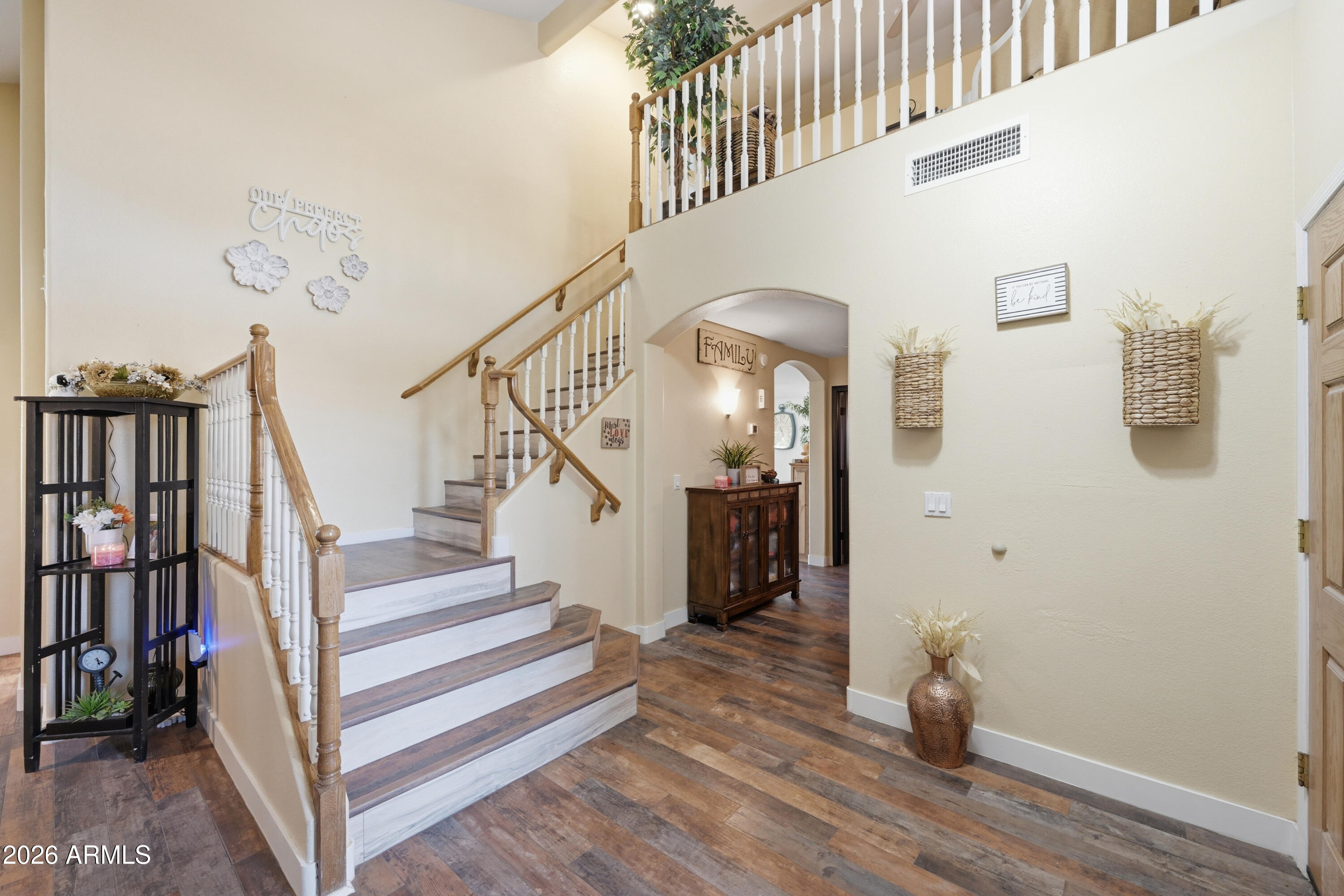 7231 E FAIRVIEW Avenue