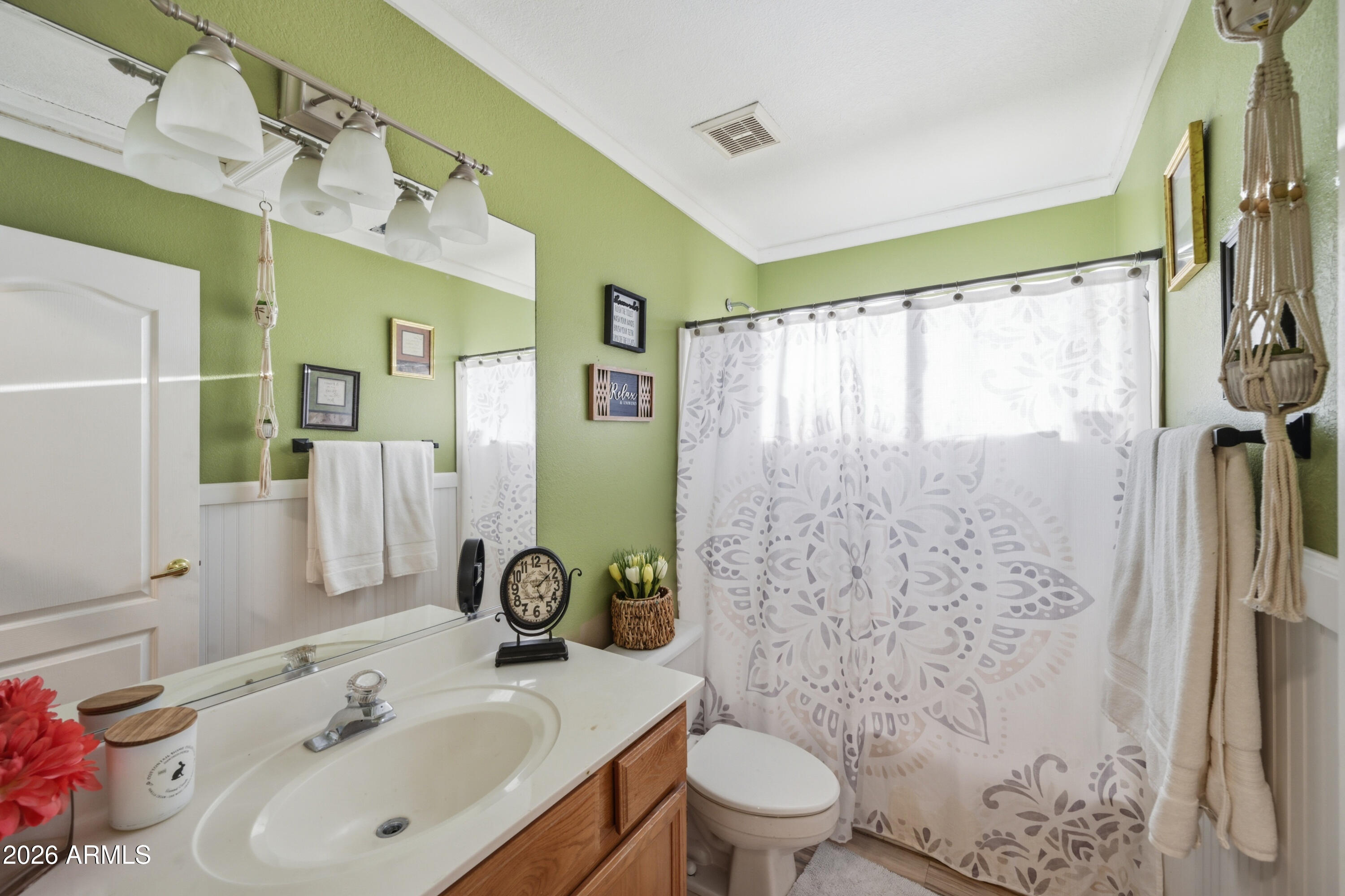 7231 E FAIRVIEW Avenue