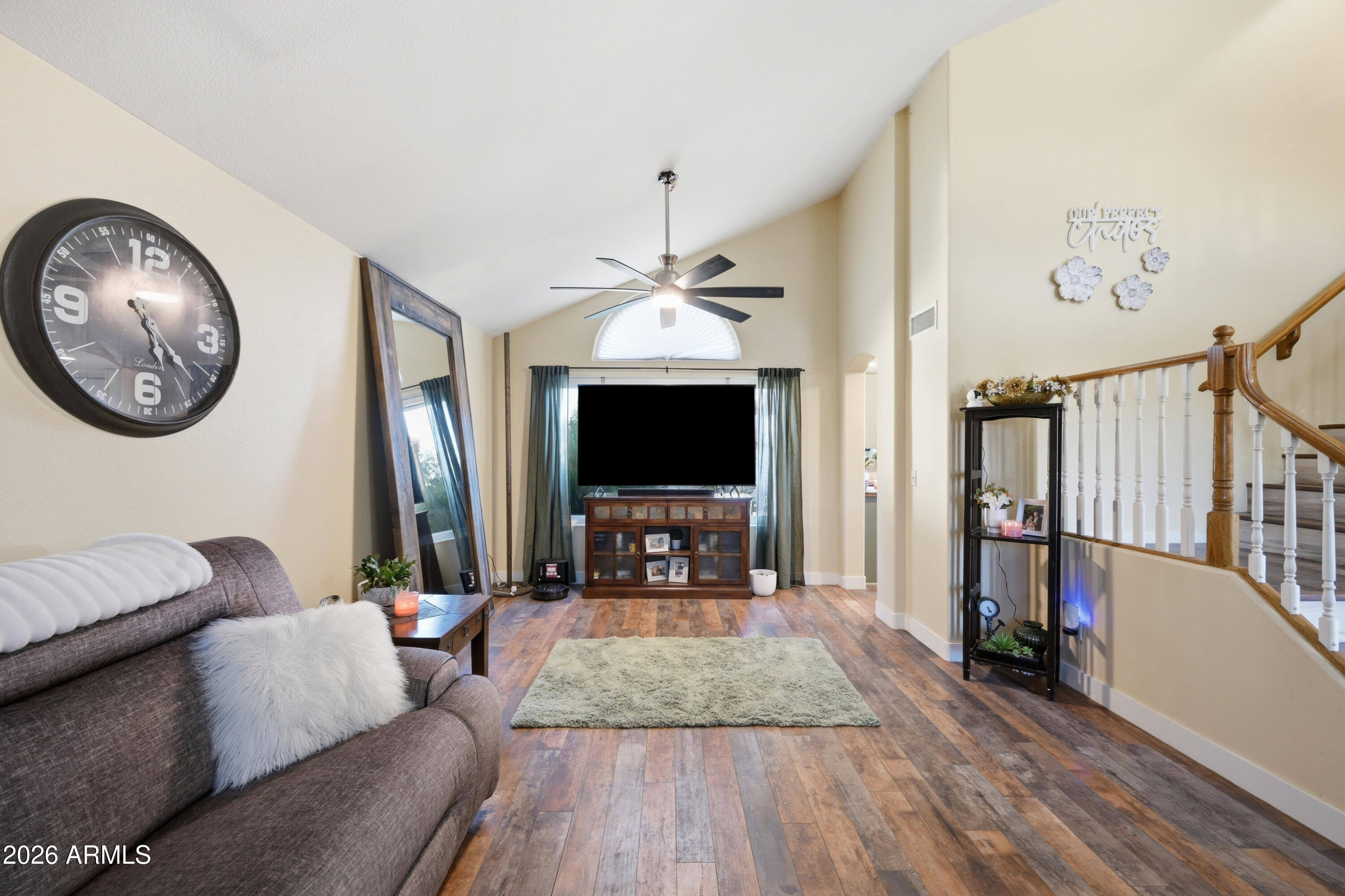 7231 E FAIRVIEW Avenue