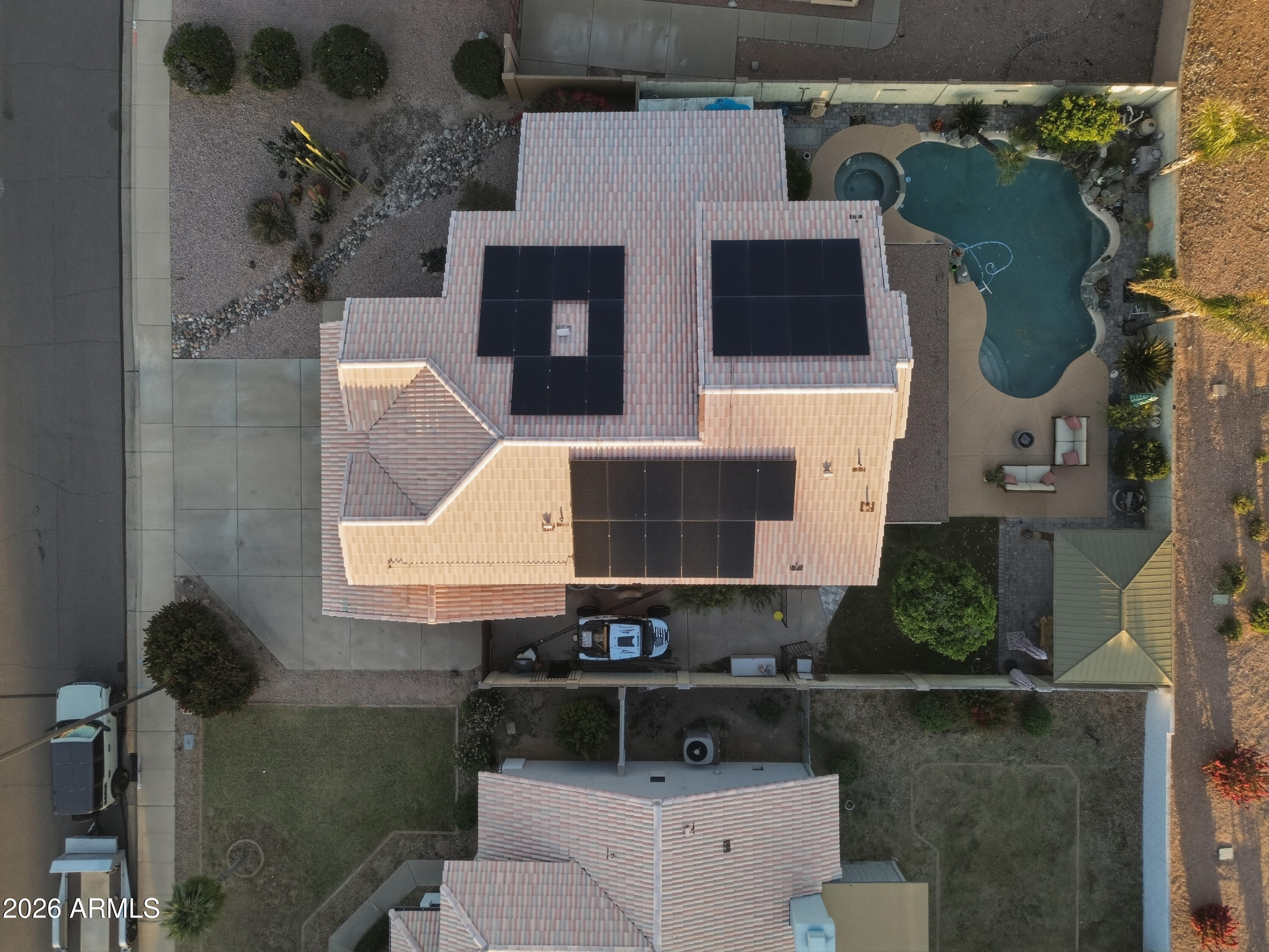 7231 E FAIRVIEW Avenue