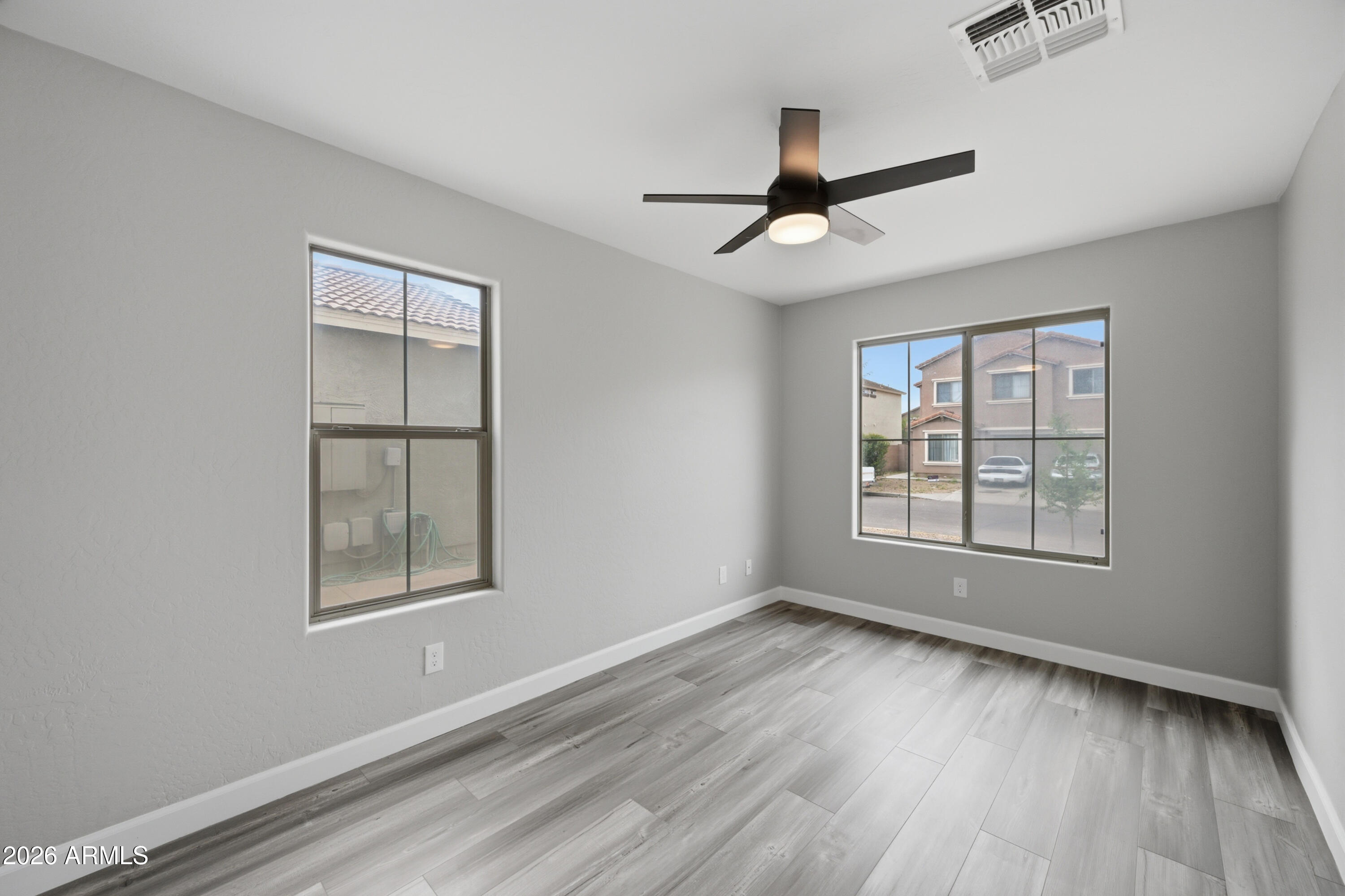 396 E MADDISON Street