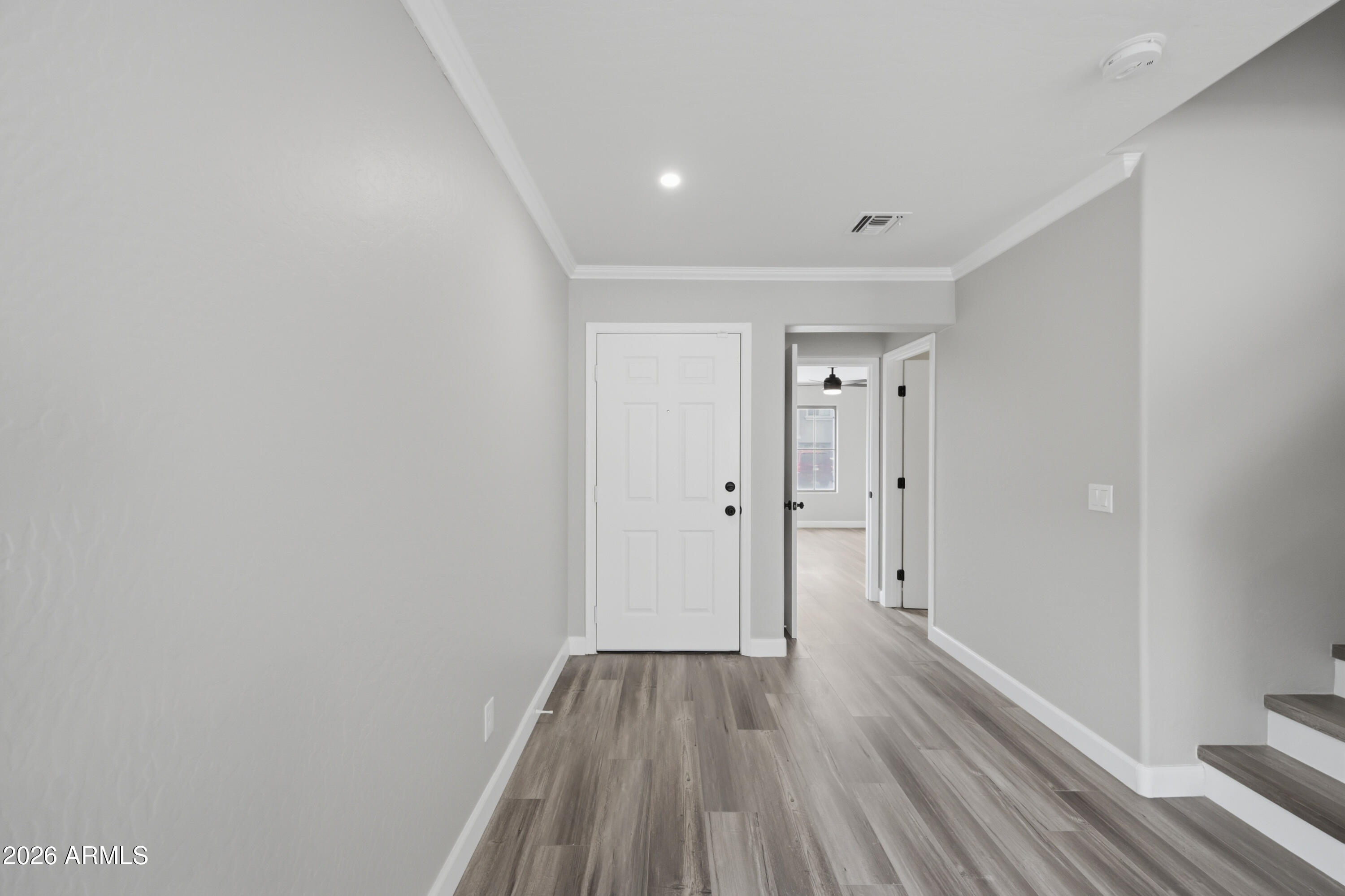 396 E MADDISON Street