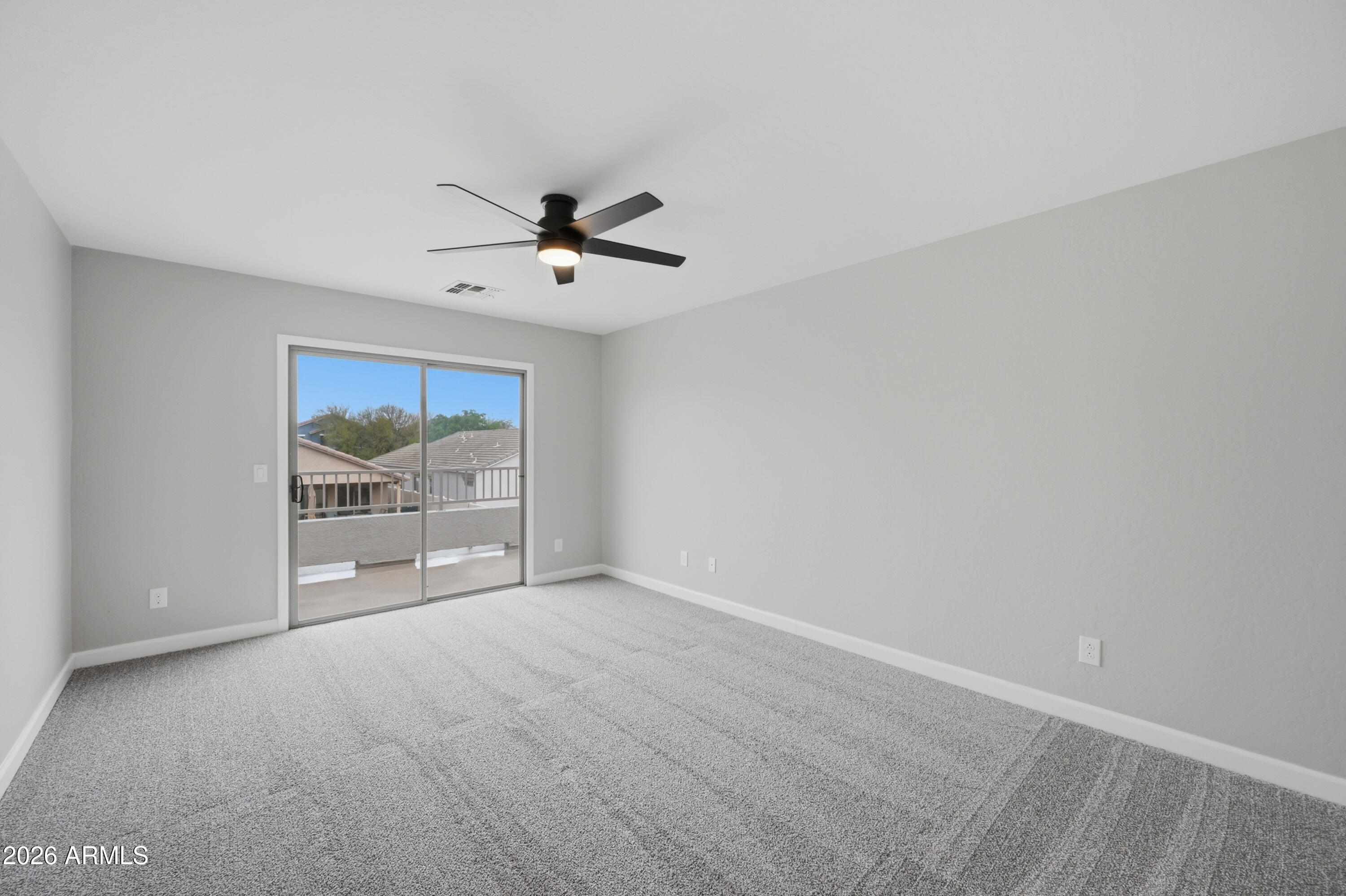 396 E MADDISON Street