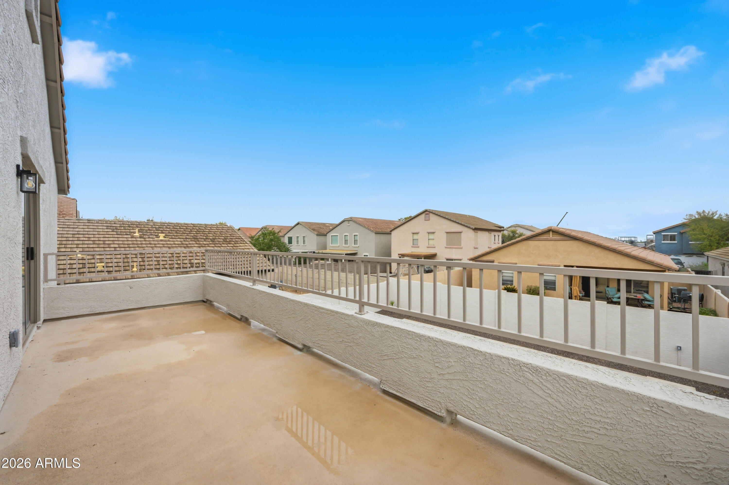 396 E MADDISON Street