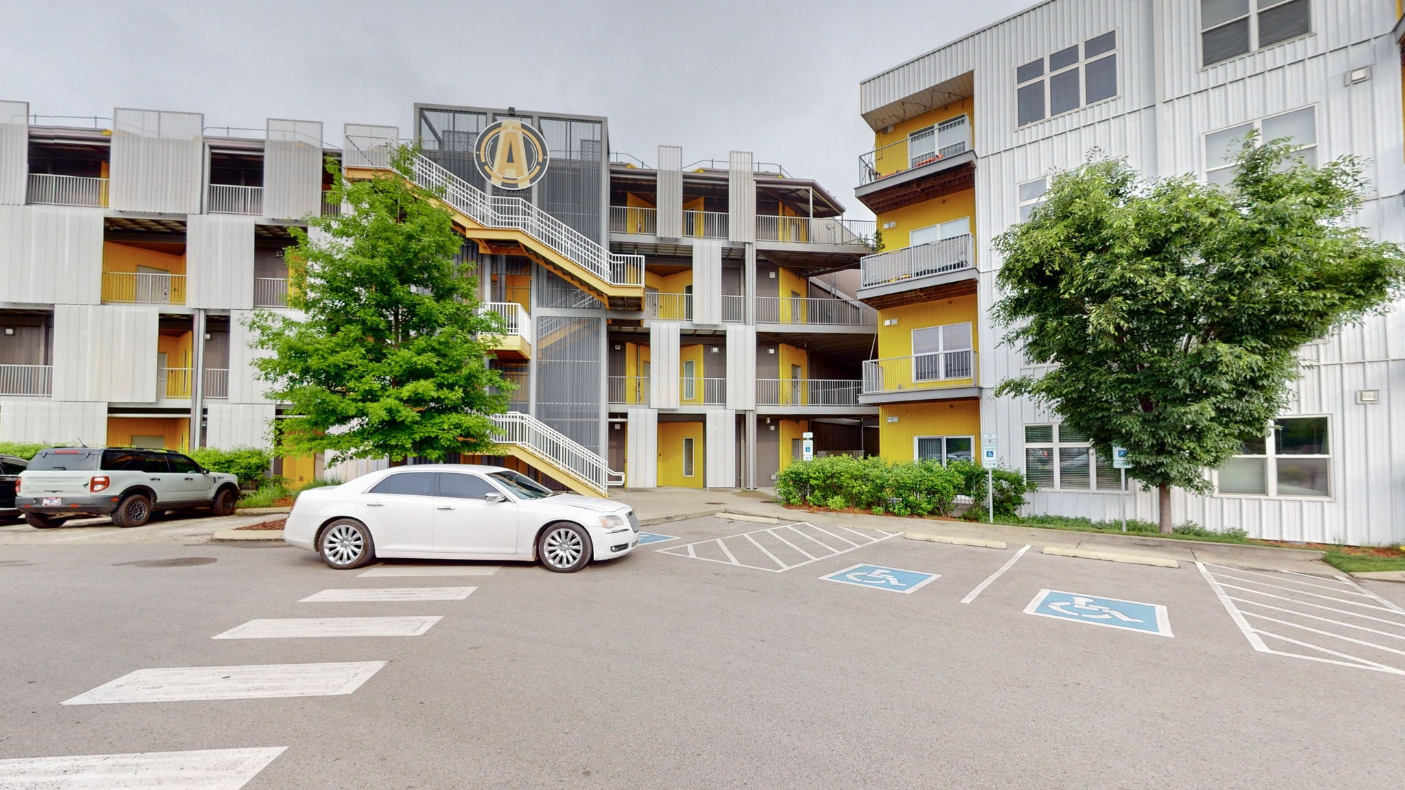 400 Herron Dr Unit: 409