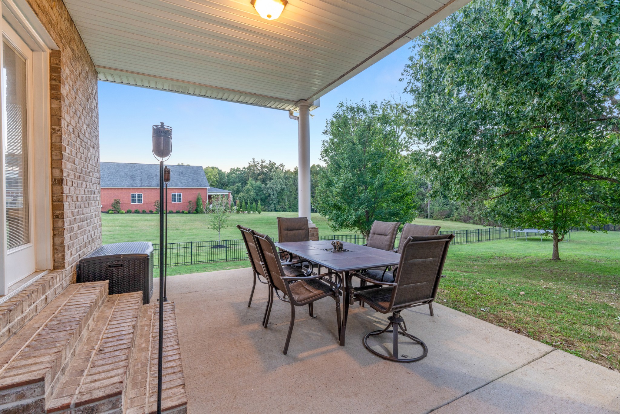 4168 Ironwood Dr