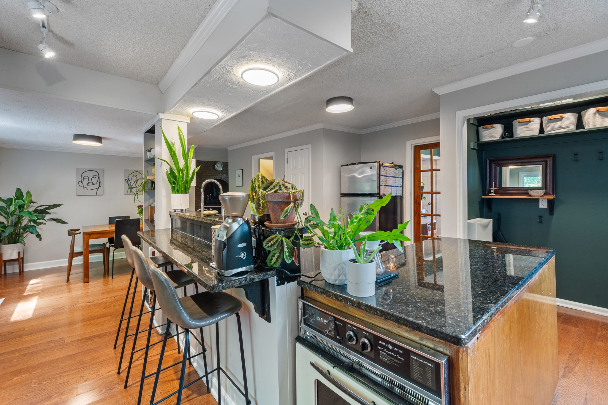 5131 Prince Phillip Cv