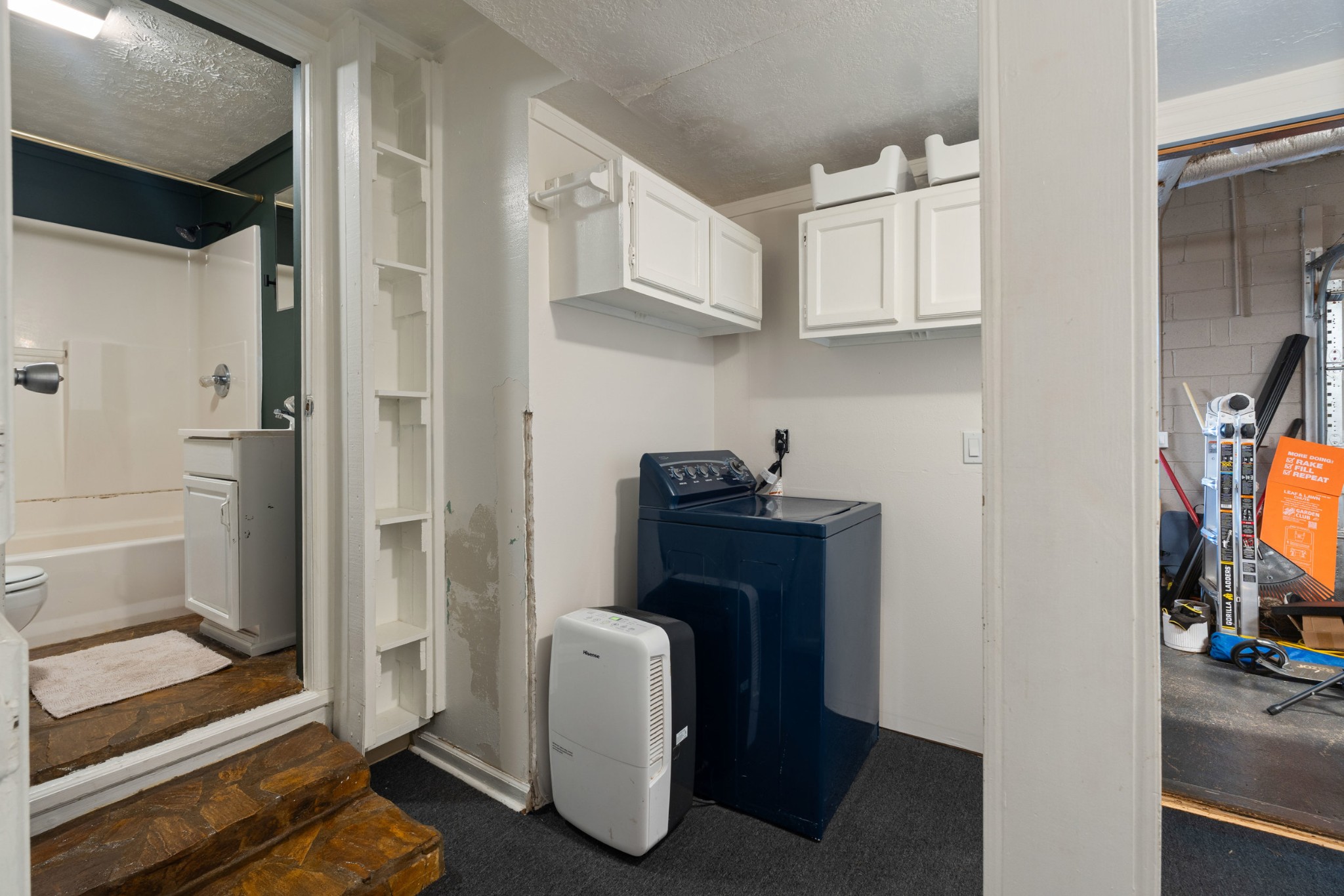 5131 Prince Phillip Cv