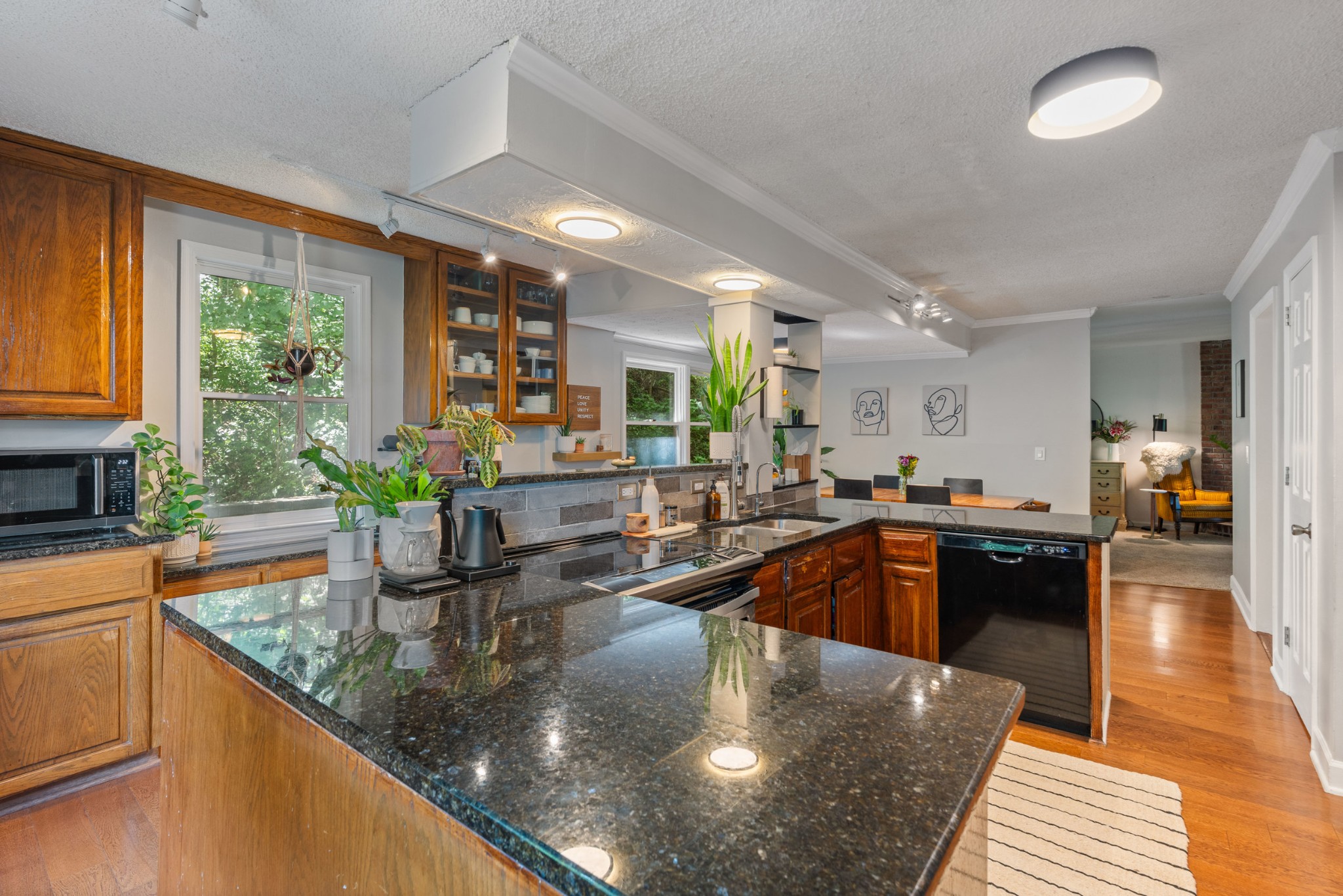 5131 Prince Phillip Cv