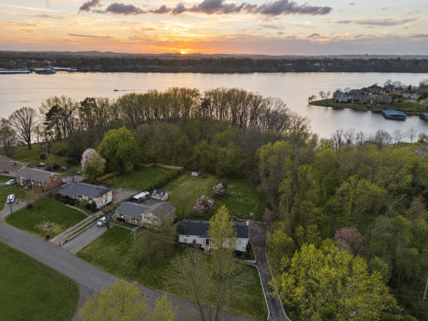 136 Roberta Dr
