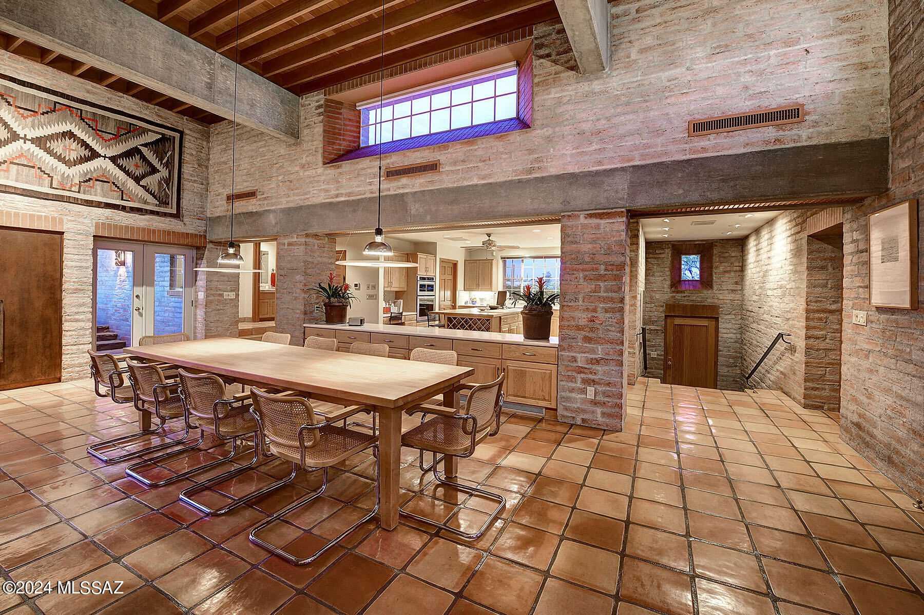 5101 N Circulo Sobrio