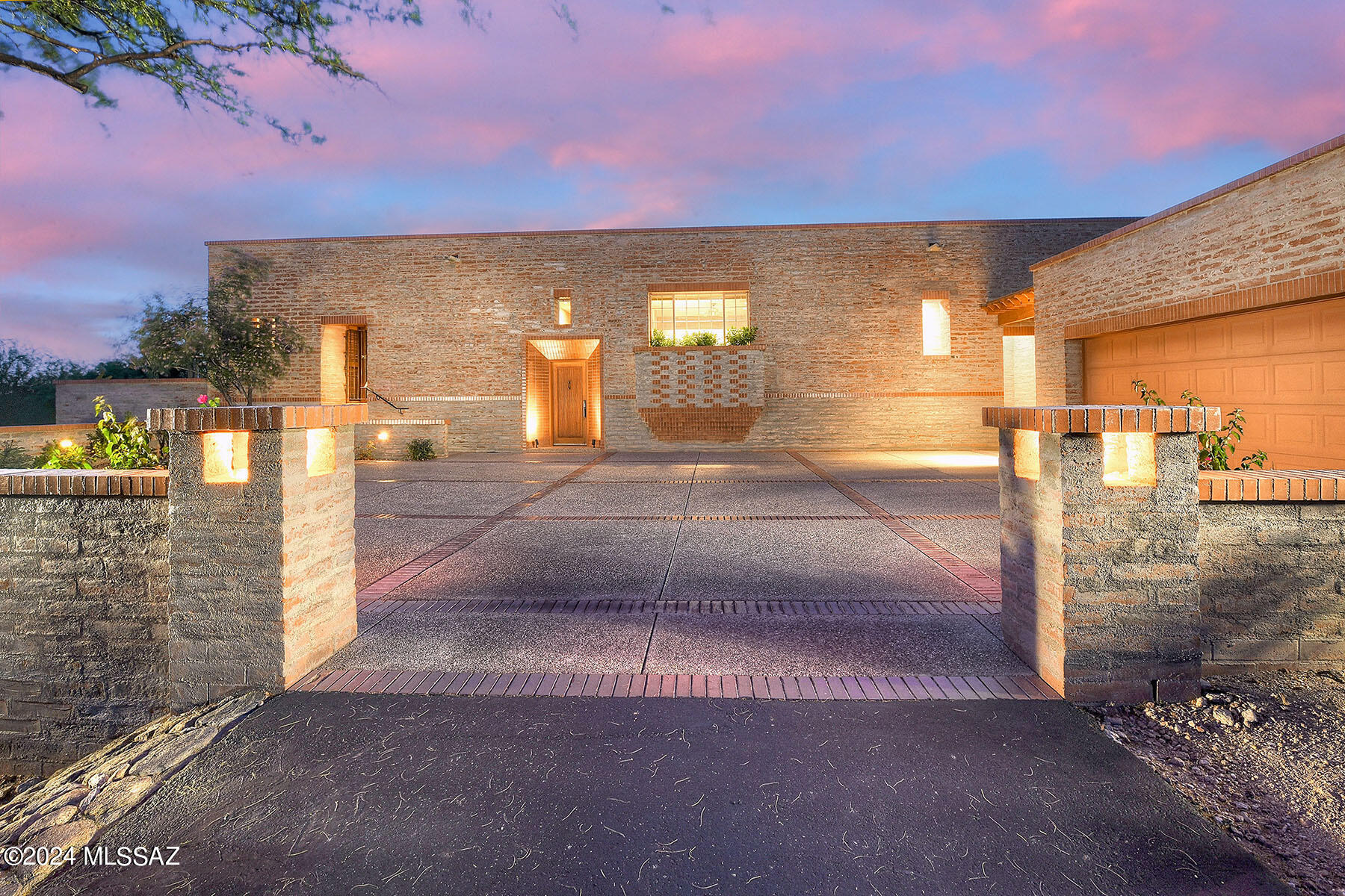 5101 N Circulo Sobrio