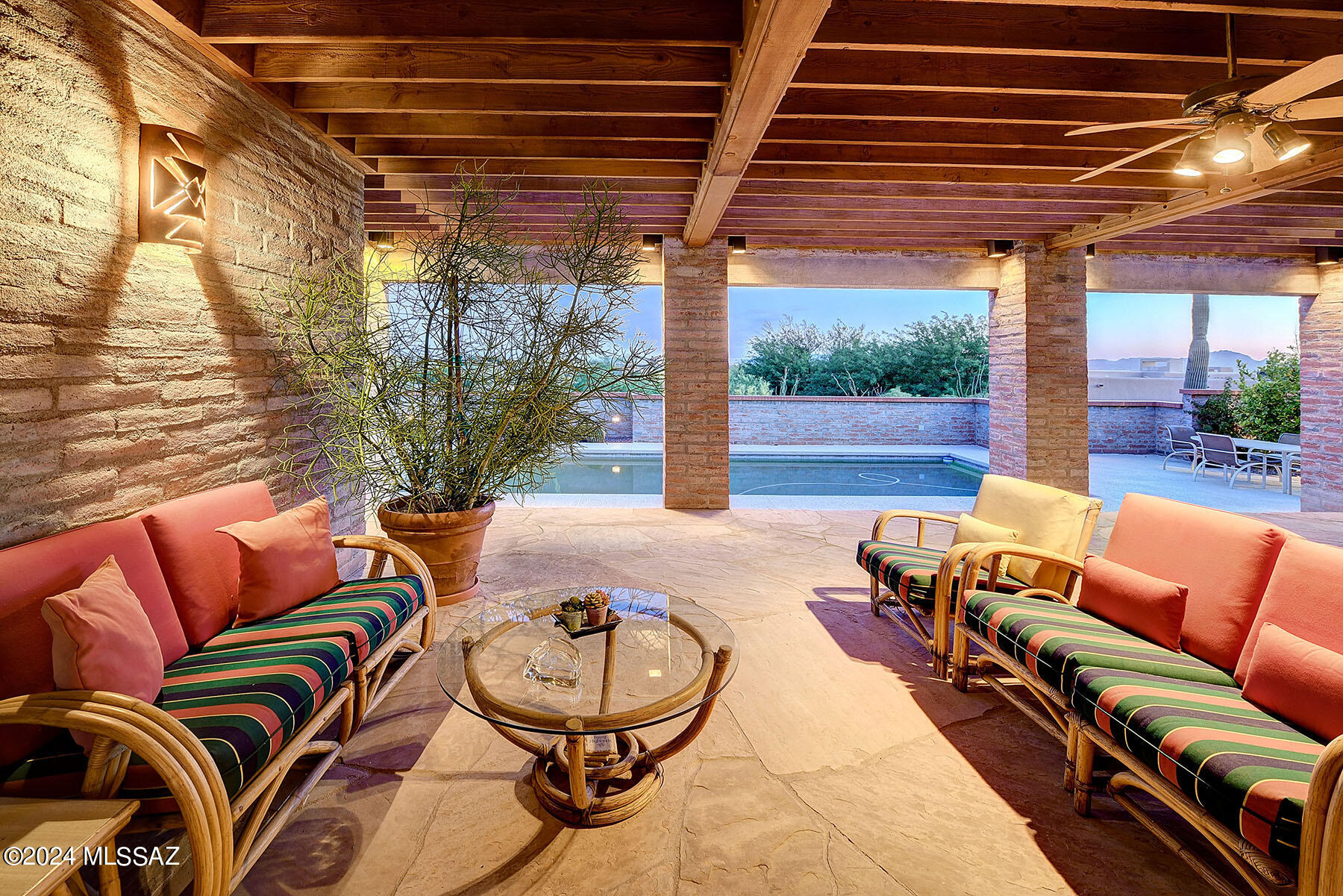 5101 N Circulo Sobrio