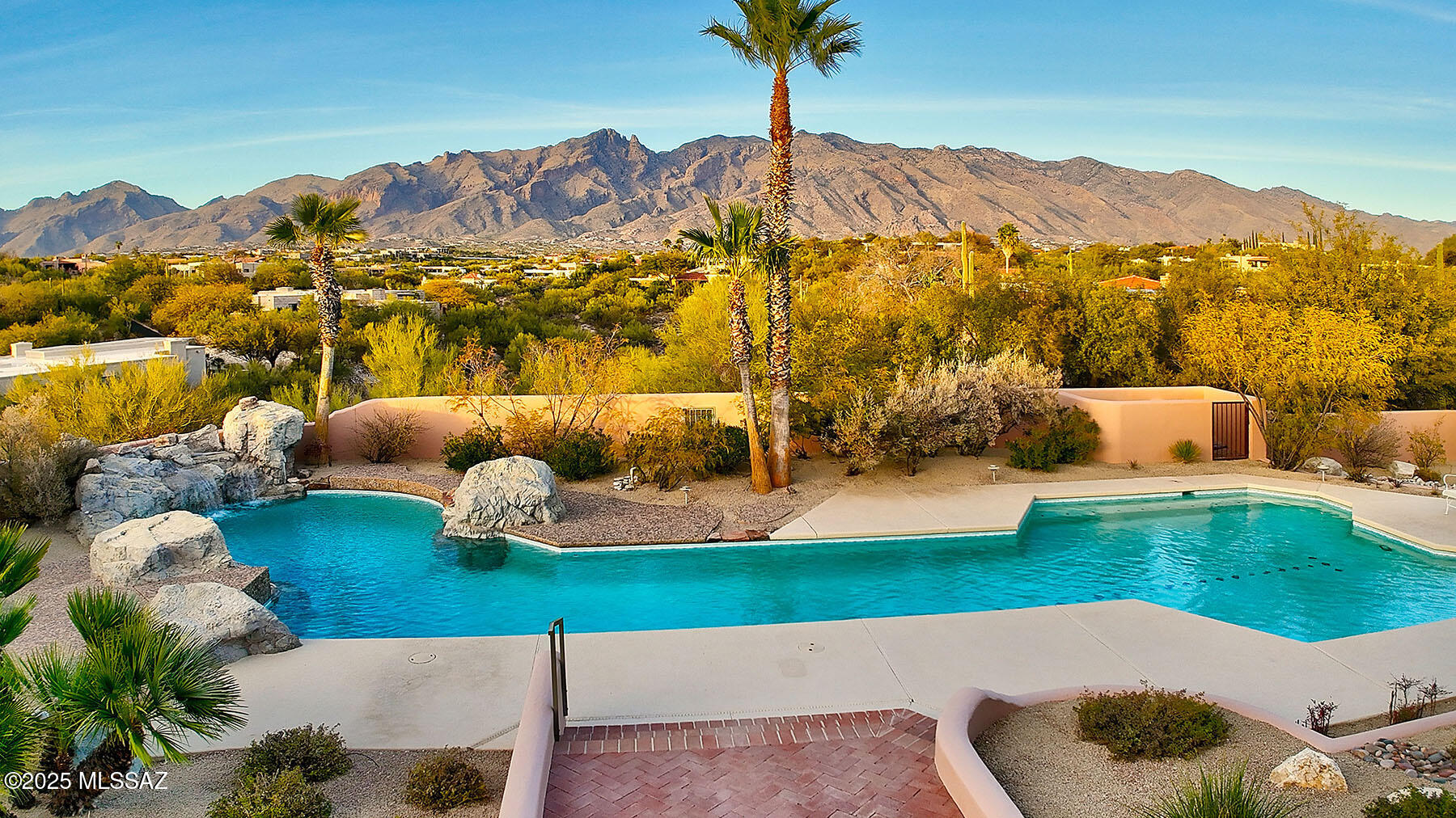 4960 N Circulo Sobrio