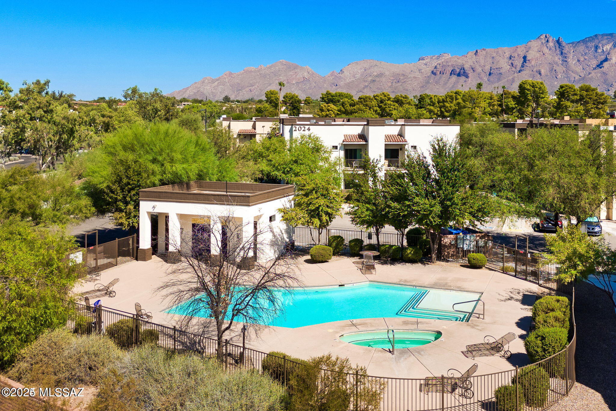 2028 E River Road Unit: 205