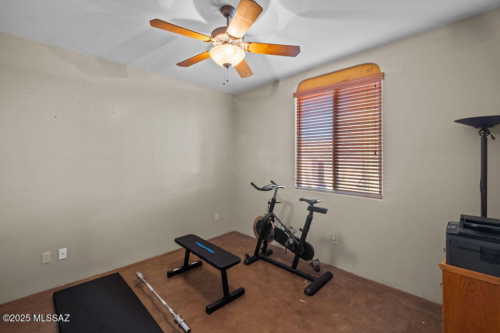 11740 N Diamond Cholla Place