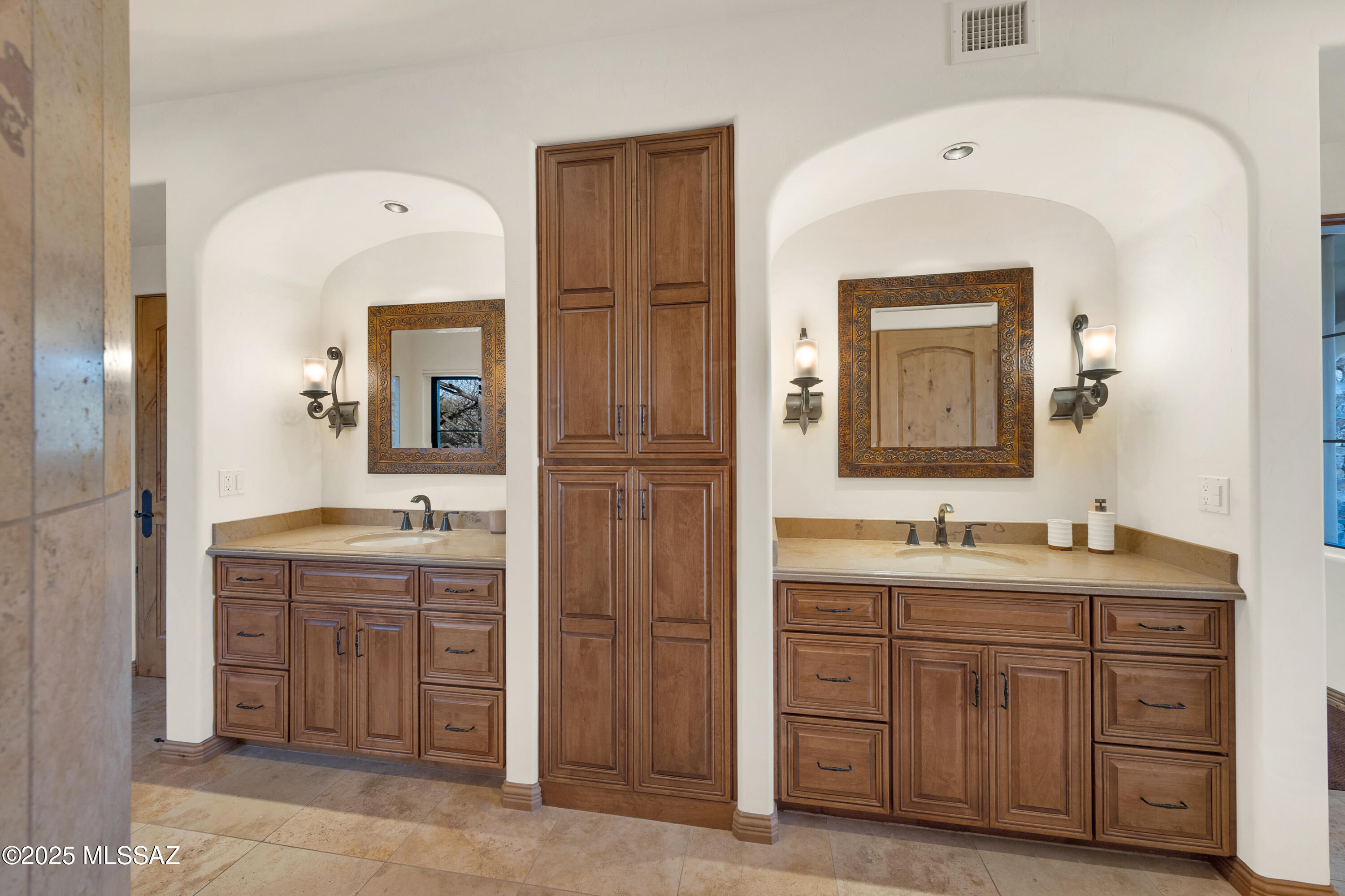 13951 Old Forest Trail