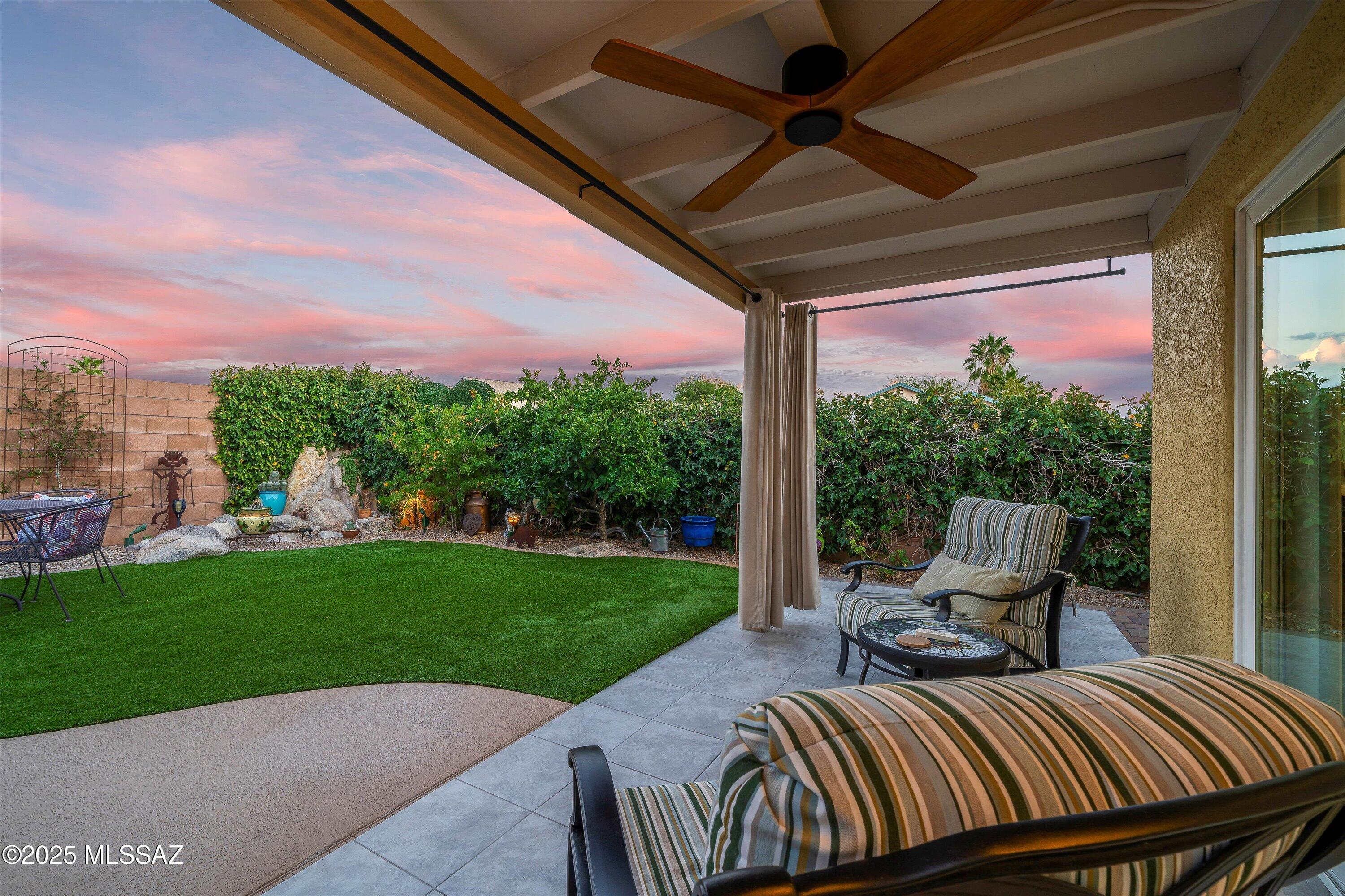 8680 N Sunnyvale Drive