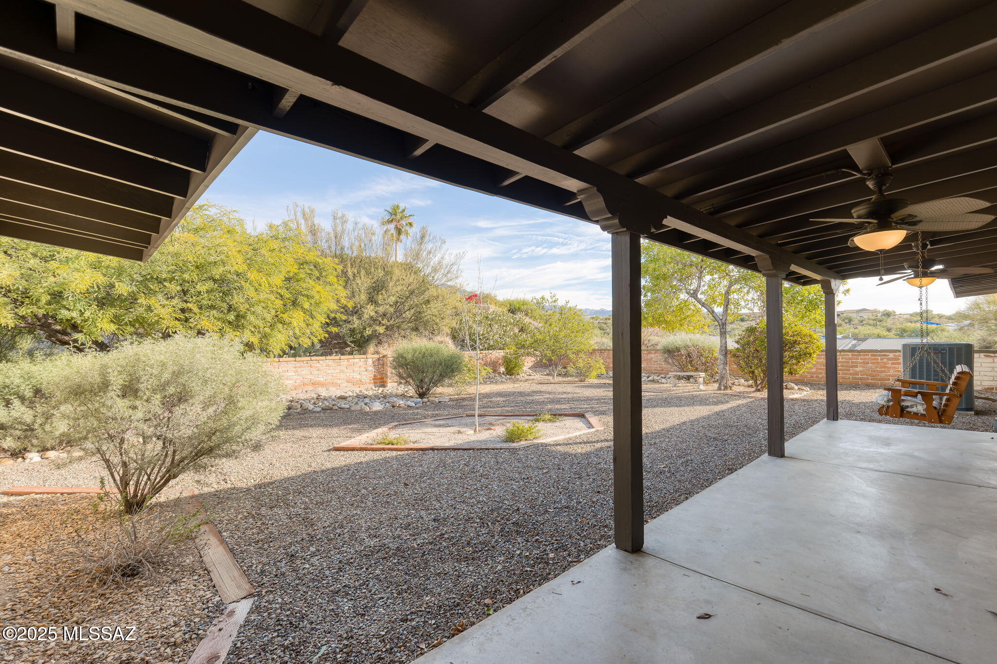 5802 N Camino Arizpe