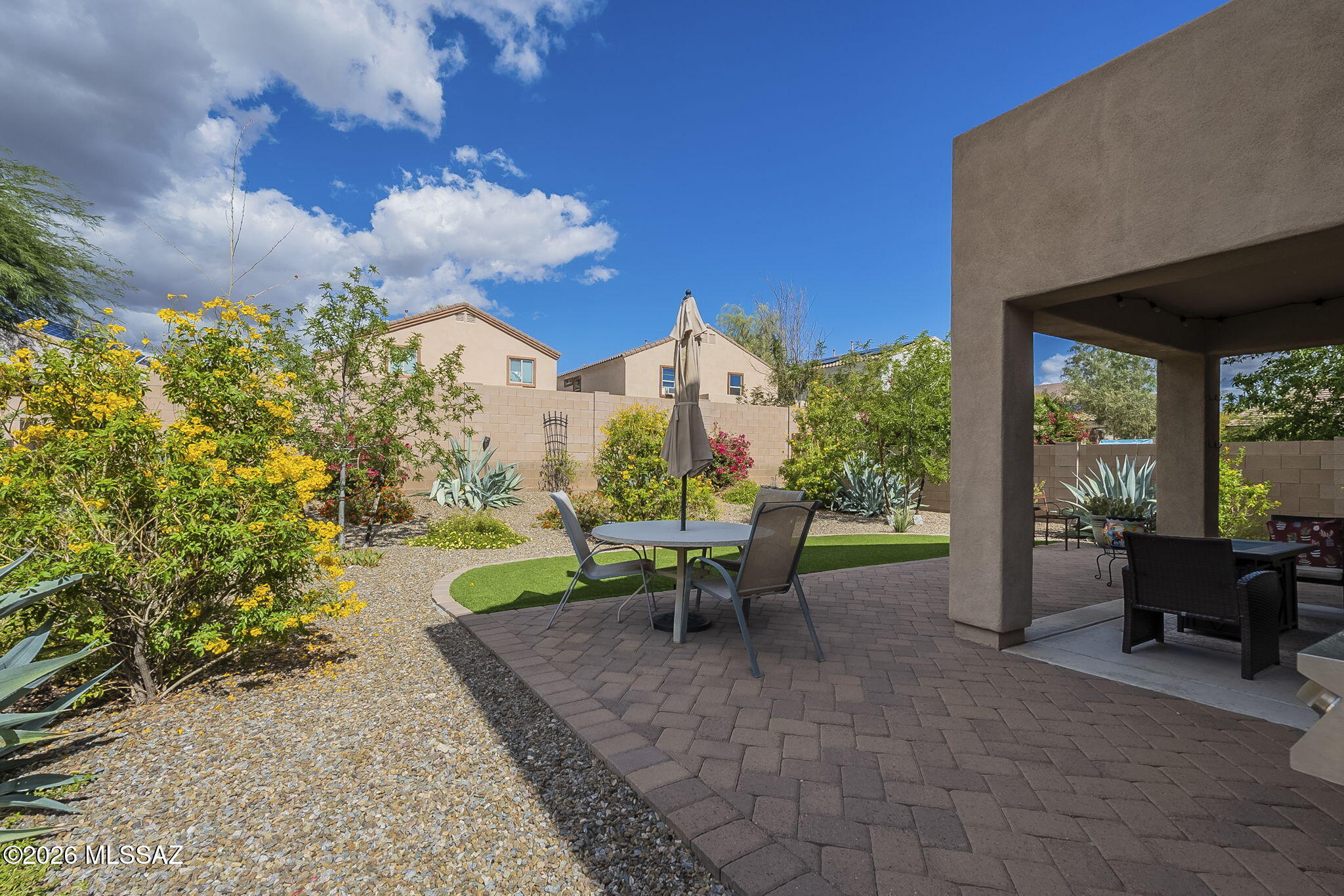1282 W Cherasco Way