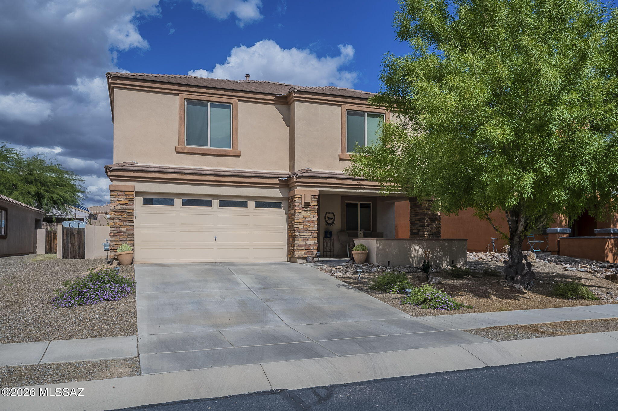 1282 W Cherasco Way