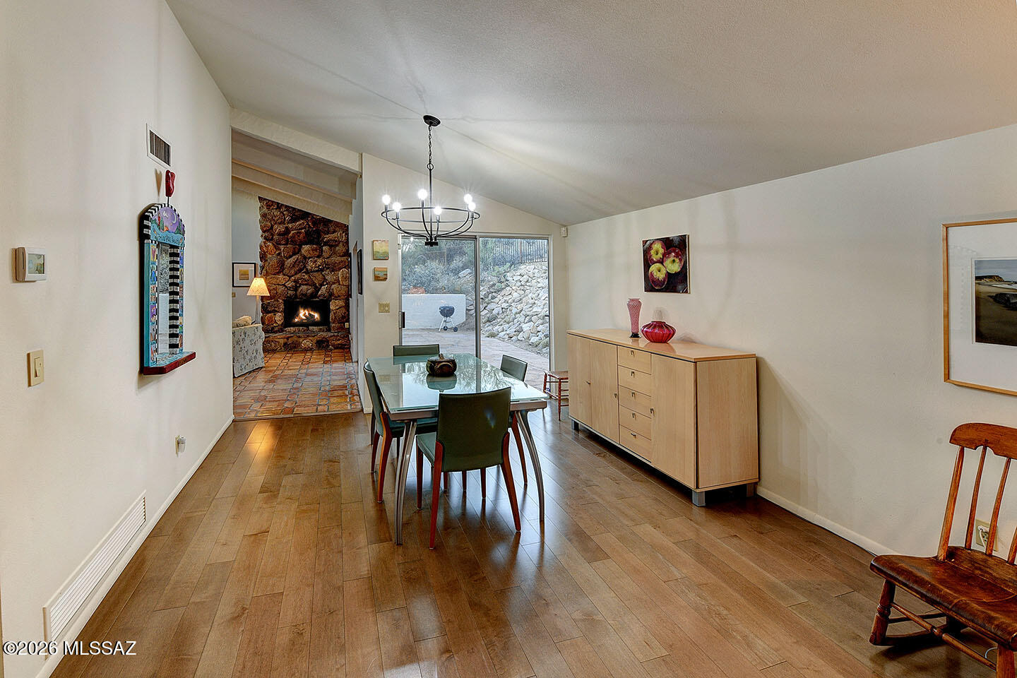 5521 N Paseo Ventoso