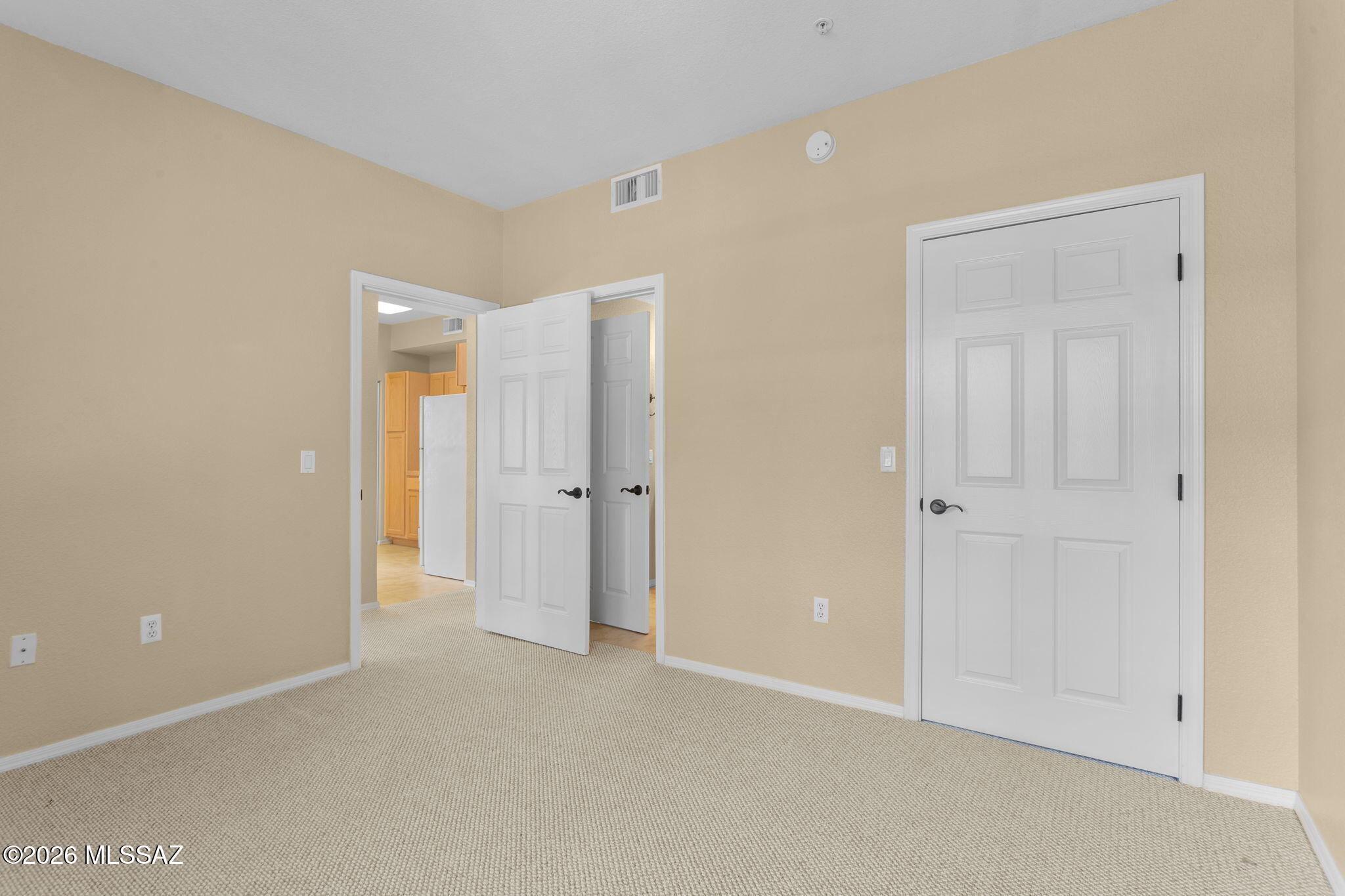 1500 E Pusch Wilderness Drive 13101