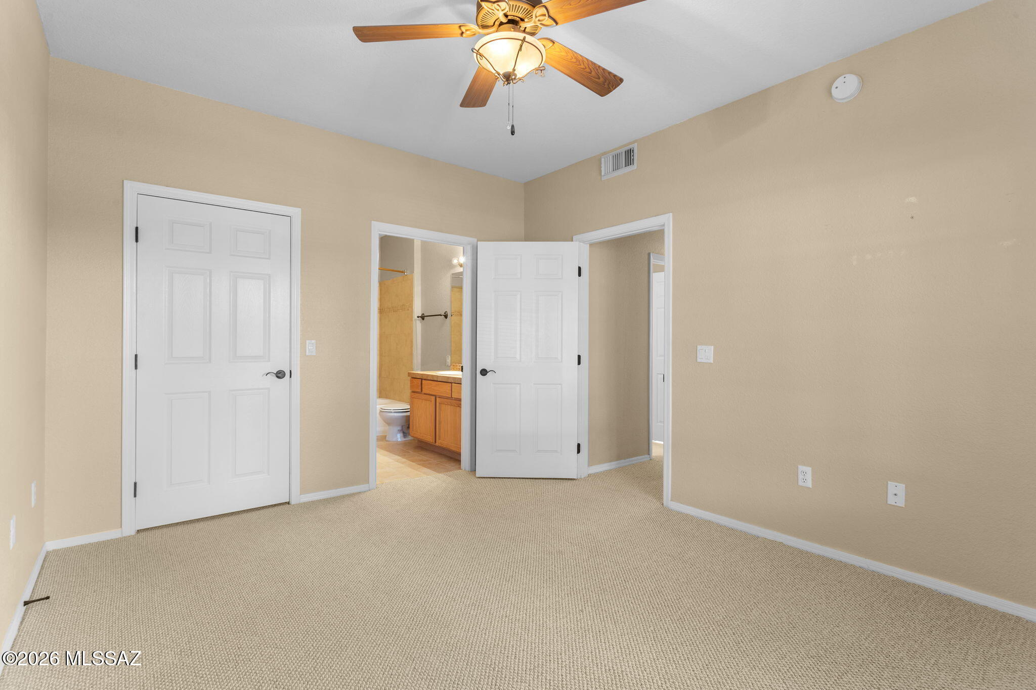 1500 E Pusch Wilderness Drive 13101