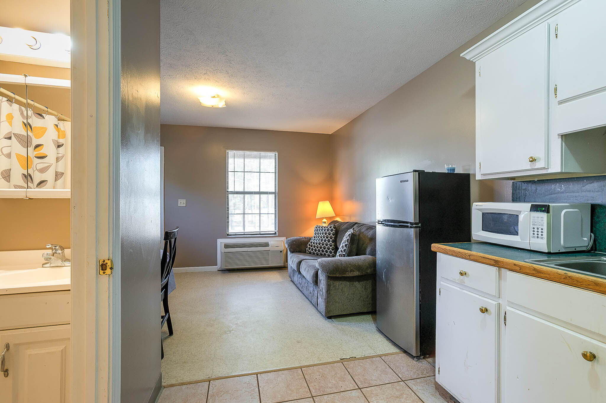 23 Pine Hill Dr.