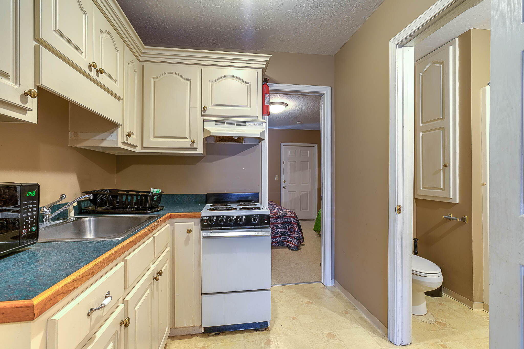 23 Pine Hill Dr.