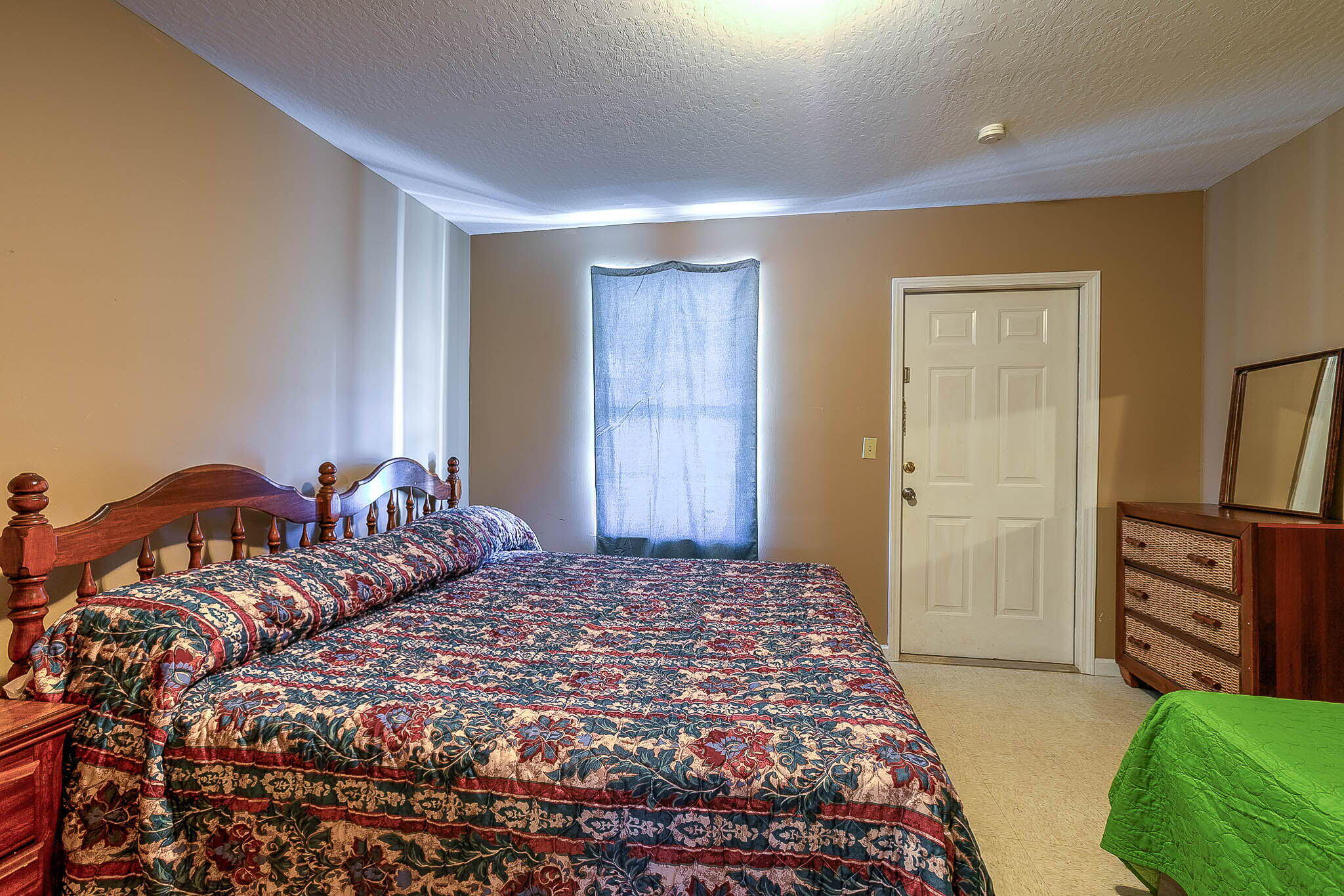 23 Pine Hill Dr.