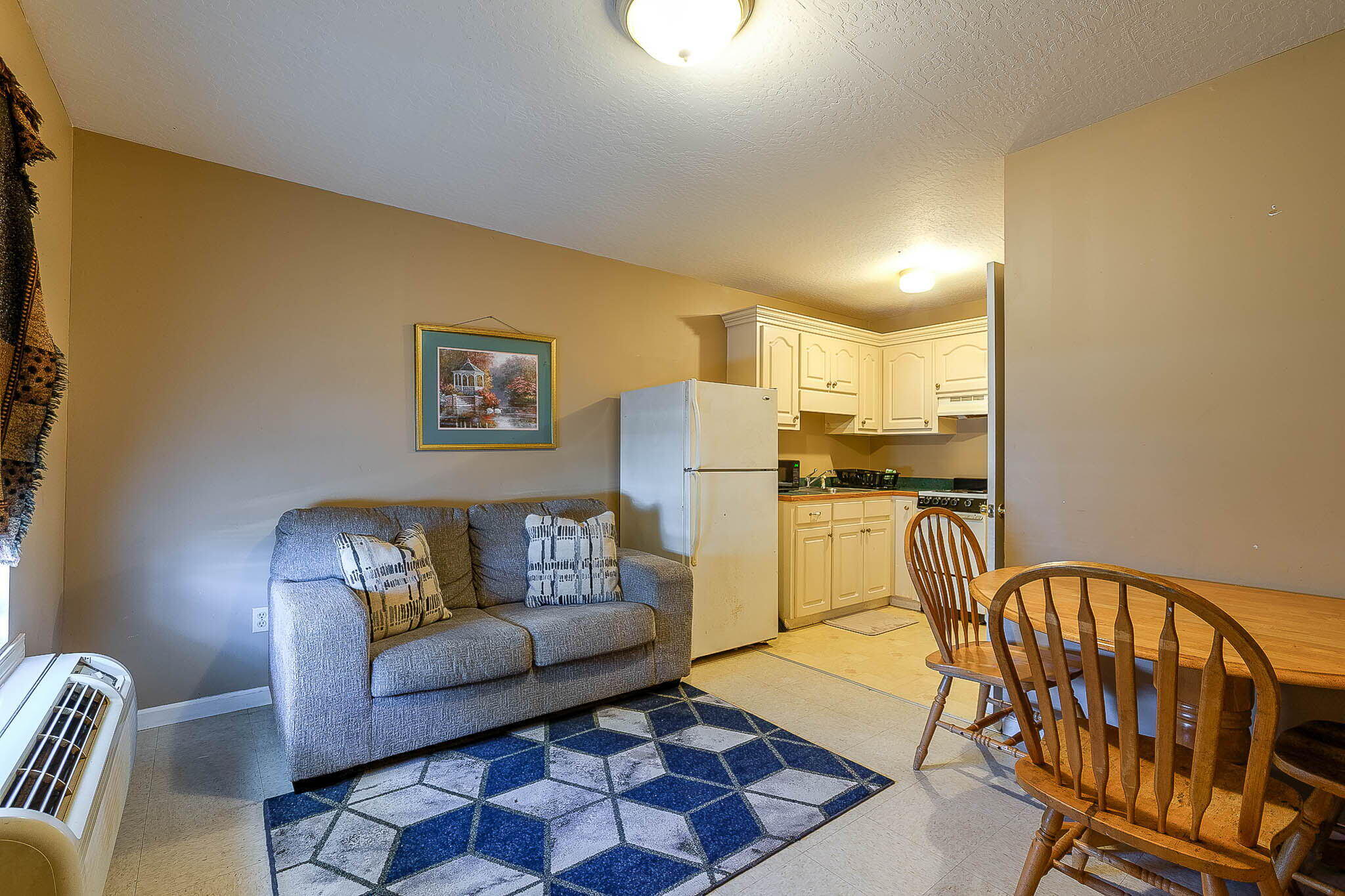 23 Pine Hill Dr.