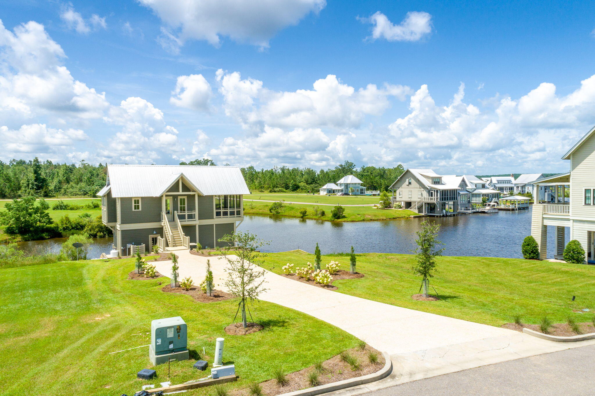 37 Pier Point