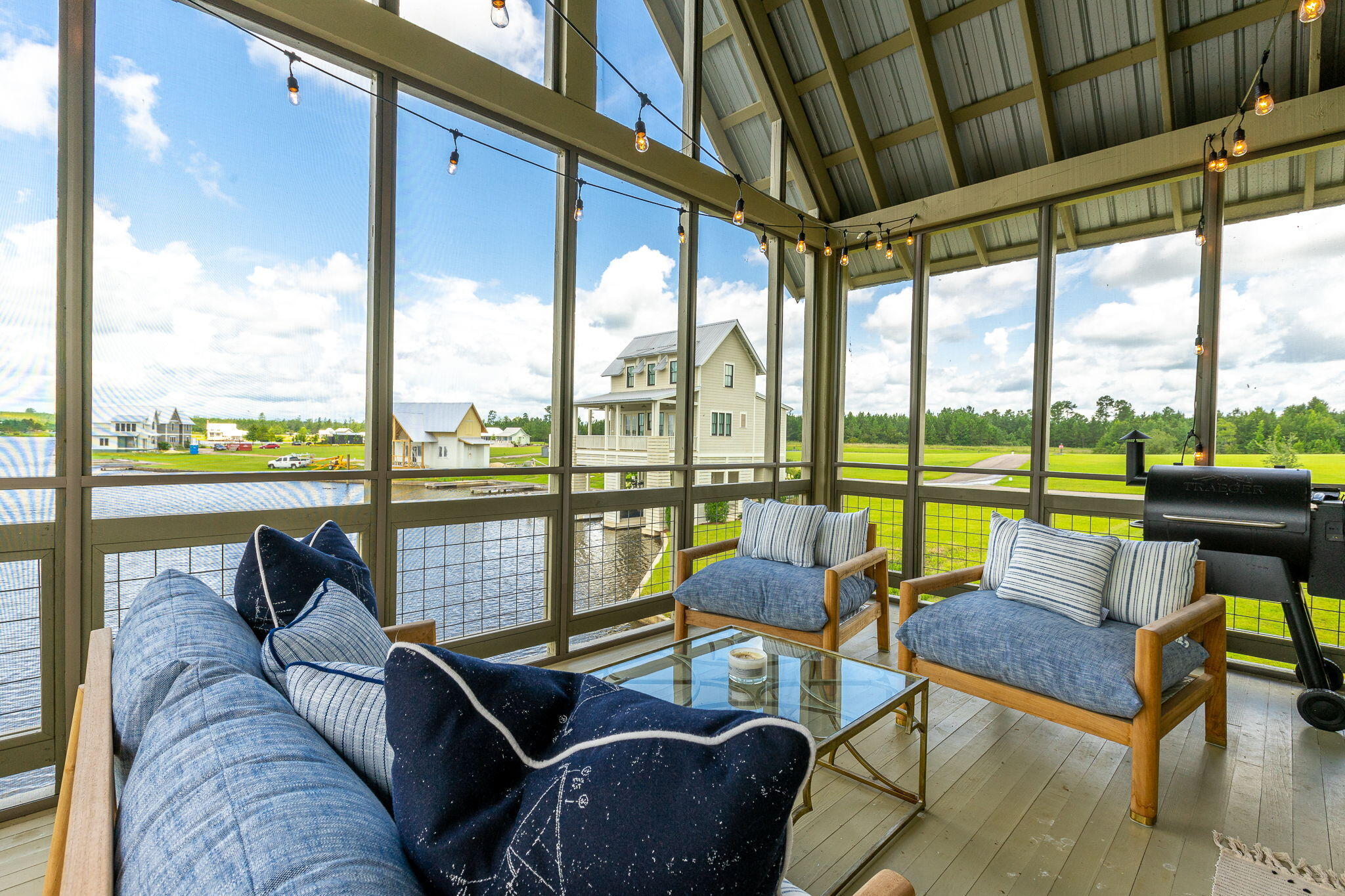 37 Pier Point