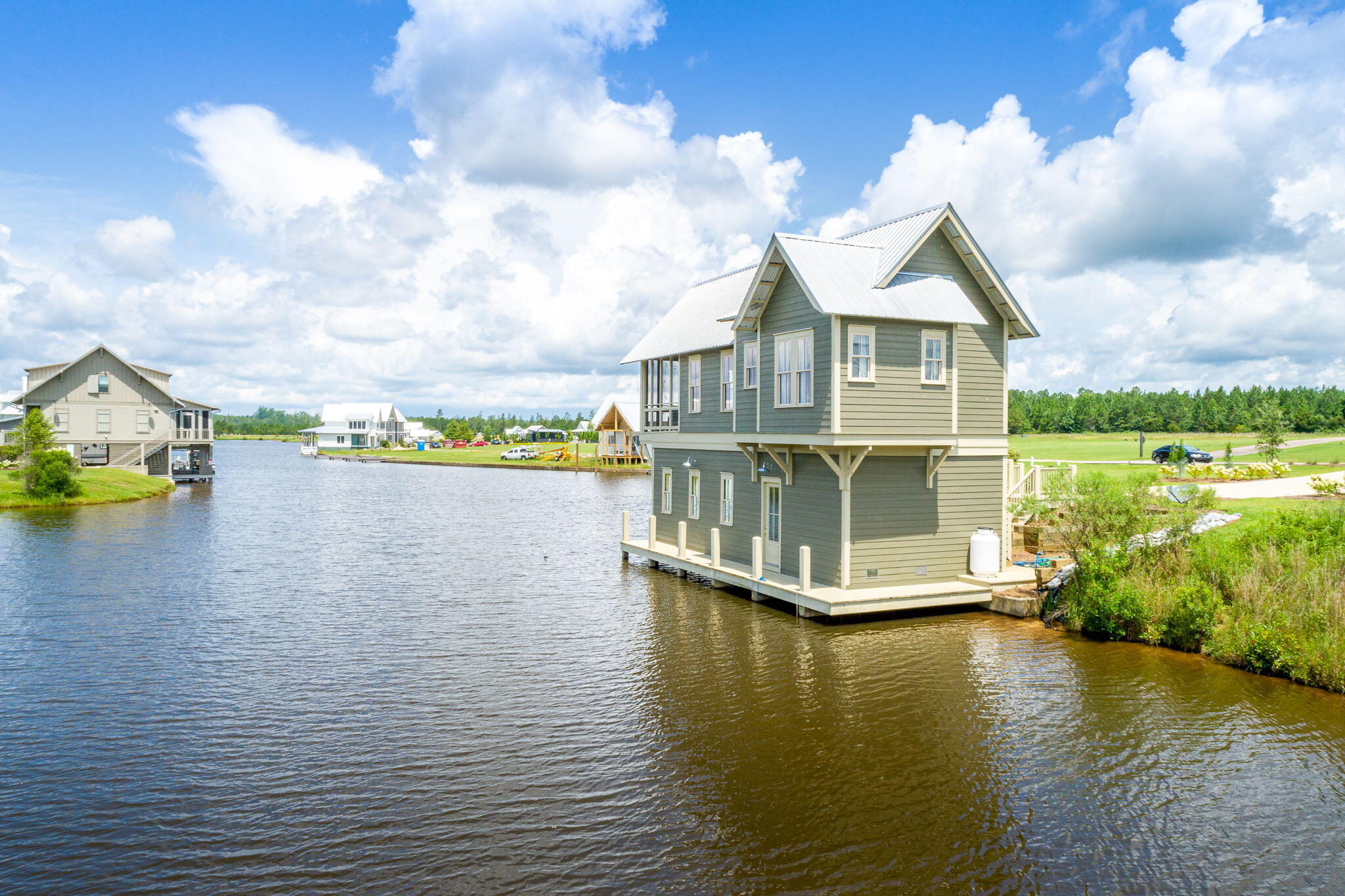37 Pier Point