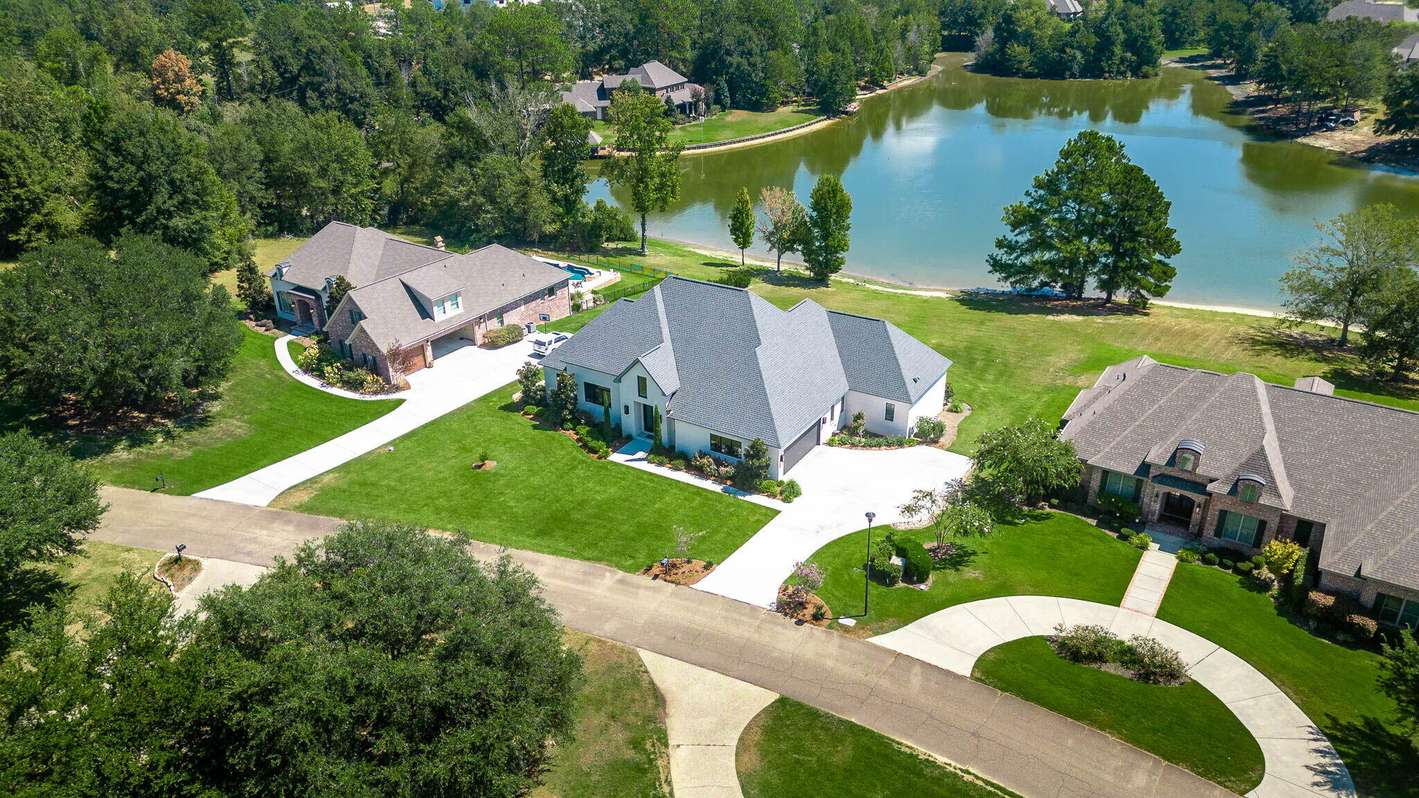 177 Bridgewater Dr.