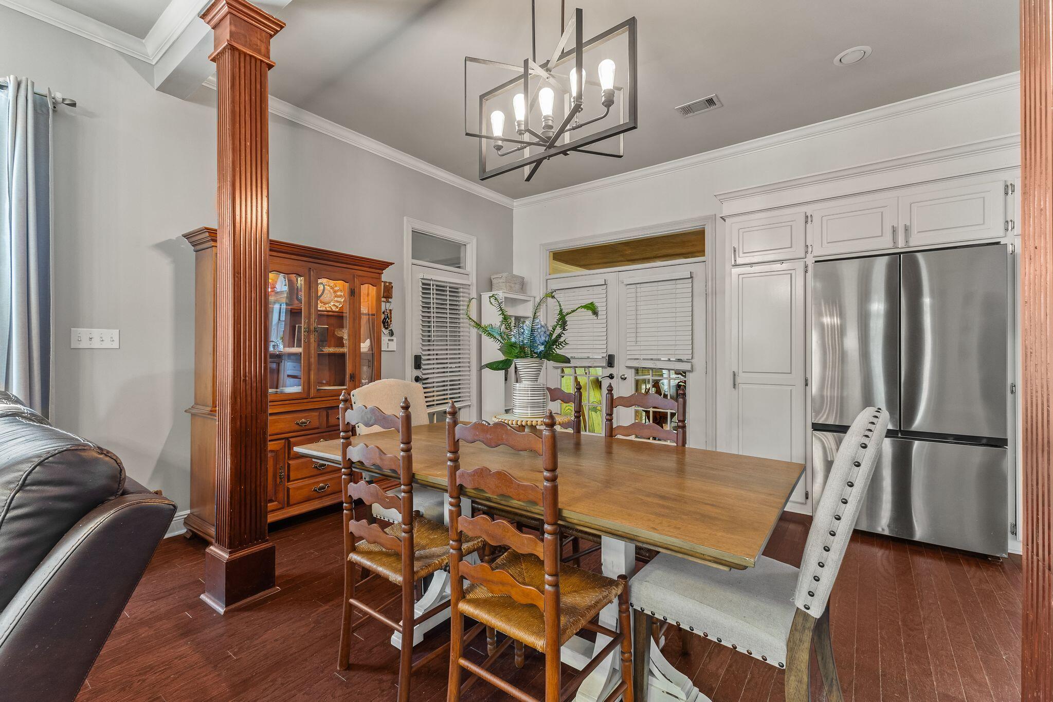 12 Summertree Pl