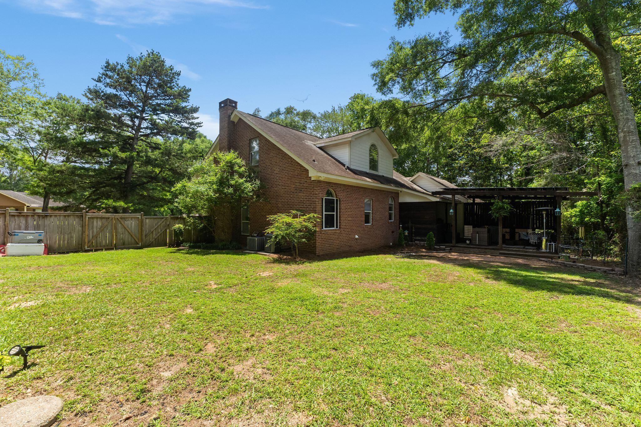 12 Summertree Pl