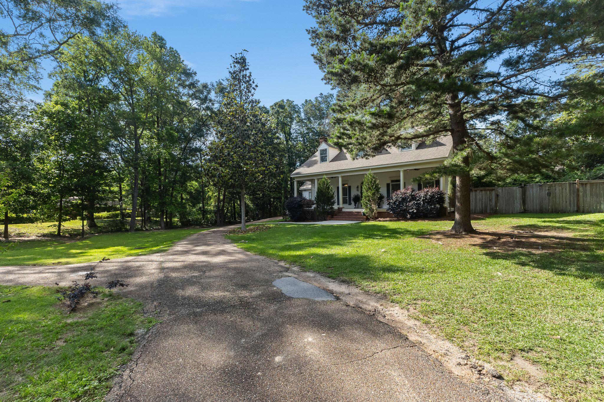 12 Summertree Pl